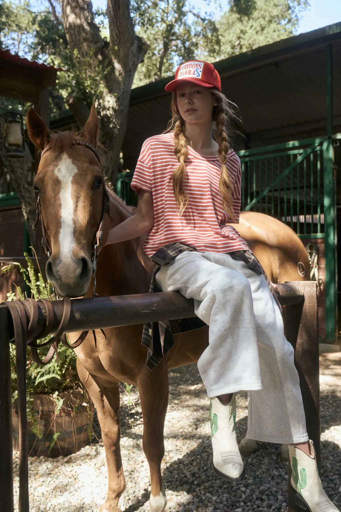 WASHED STRIPE SHORT SLEEVE SCOOP NECK KNIT TOP sold by Blu Pepper product image thumbnail 4