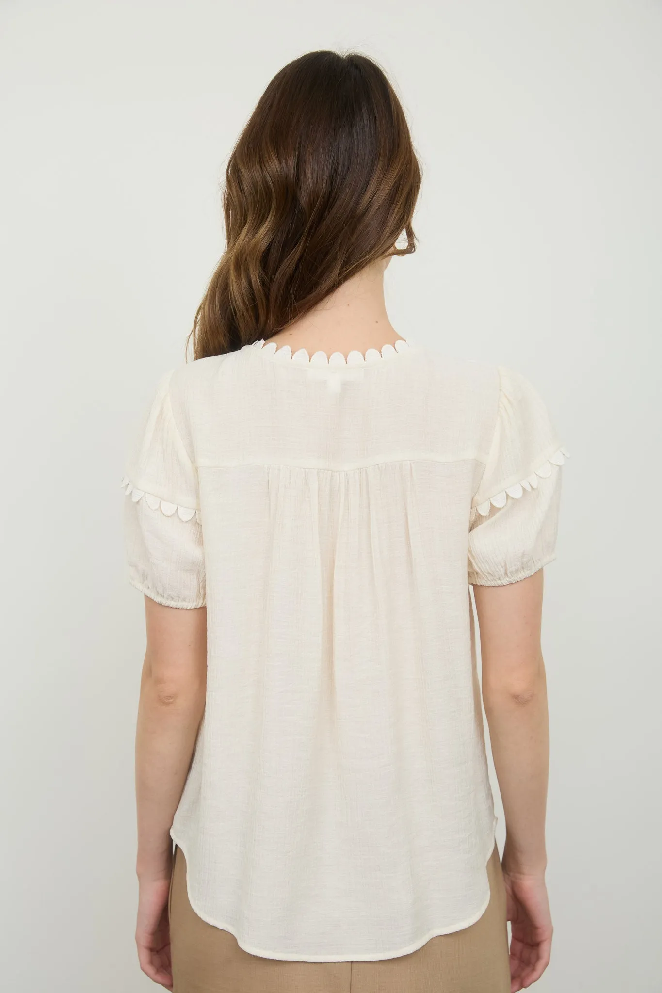 SCALLOP TRIM FRONT TIE DETAIL PUFF SLEEVE TOP sold by Blu Pepper product image thumbnail 2