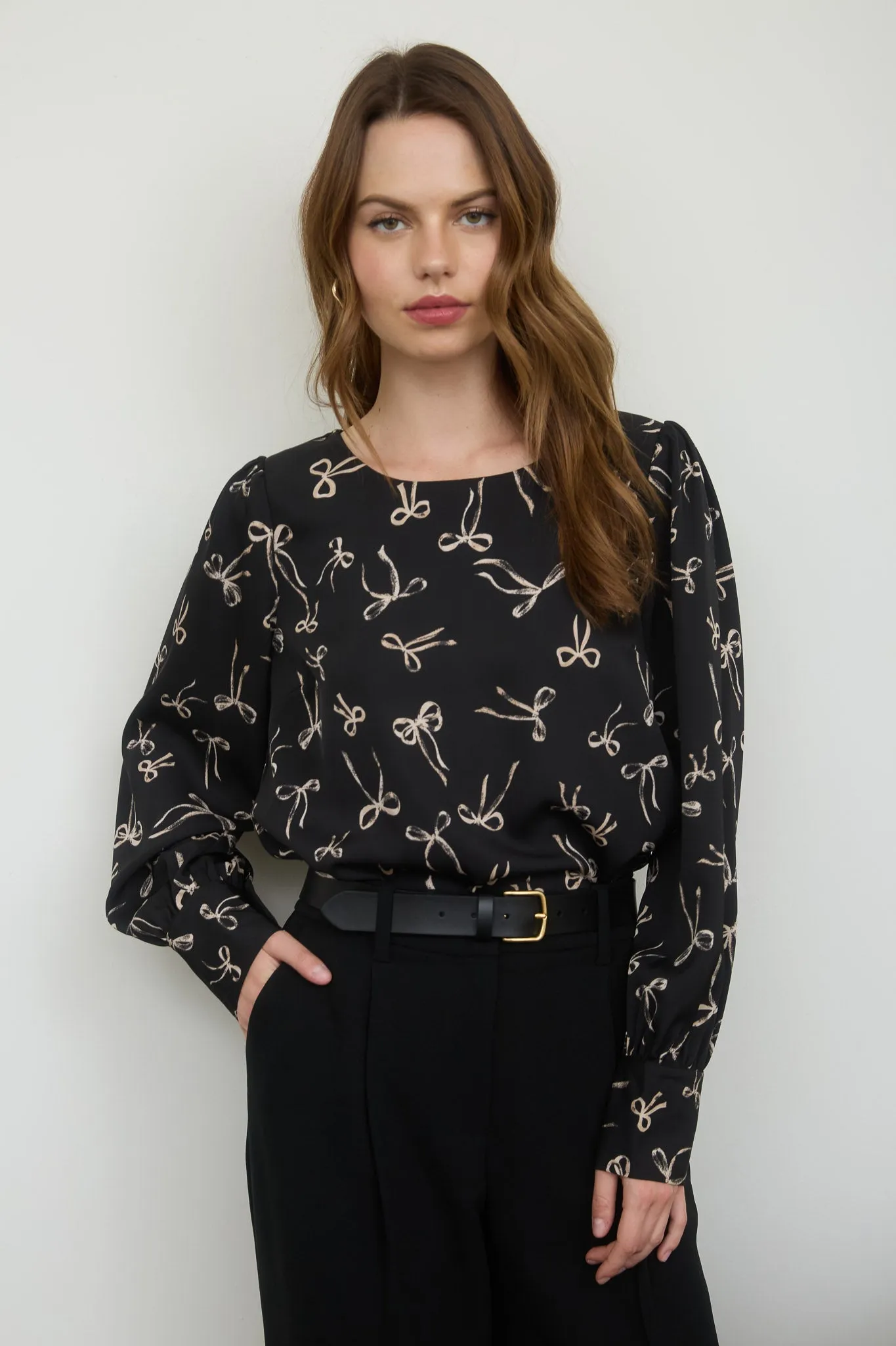 BOW PATTERN ROUND NECK LONG SLEEVE BLOUSE sold by Blu Pepper product image thumbnail 5