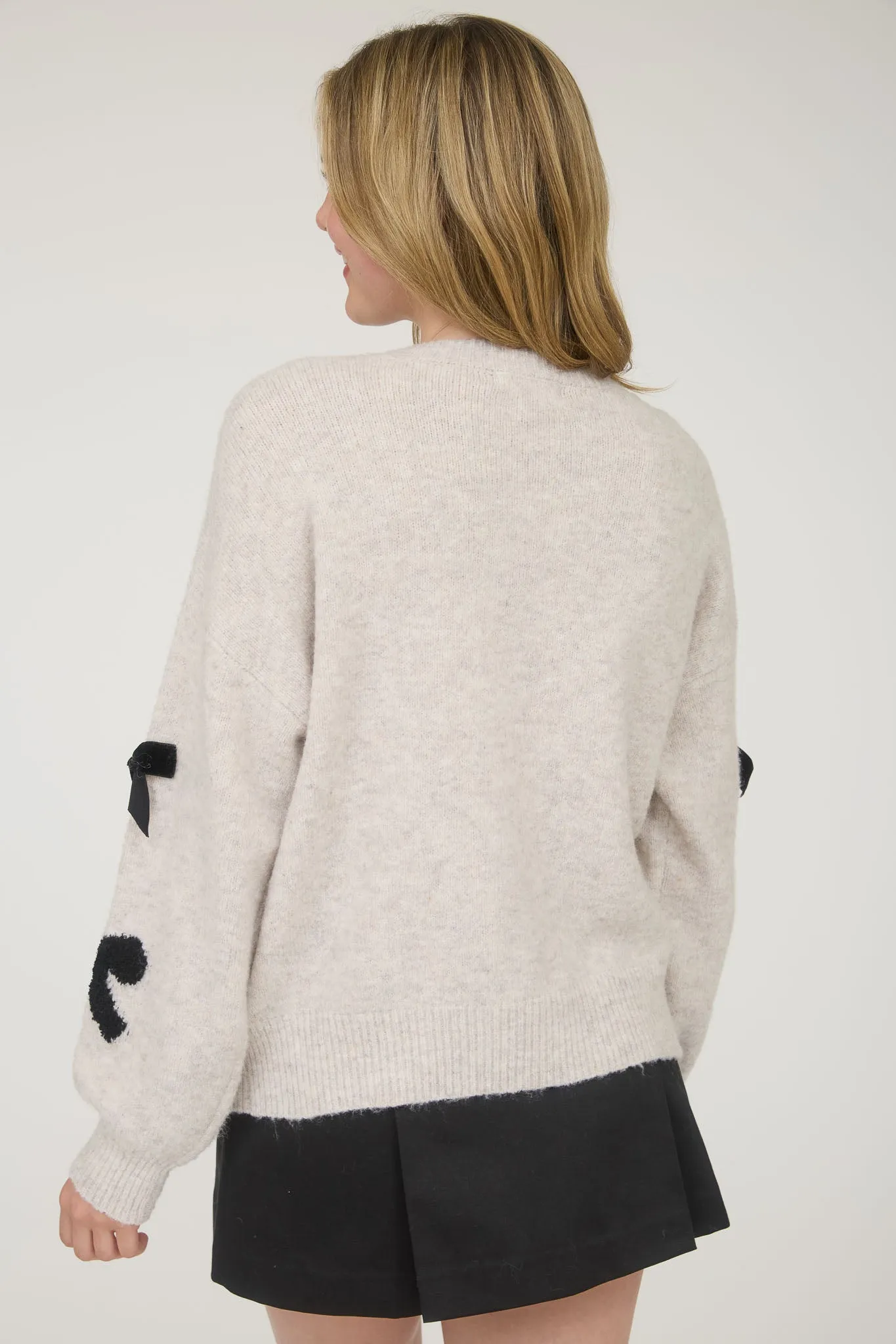 BOW PATTERN LONG SLEEVE KNIT SWEATER sold by Blu Pepper product image thumbnail 2
