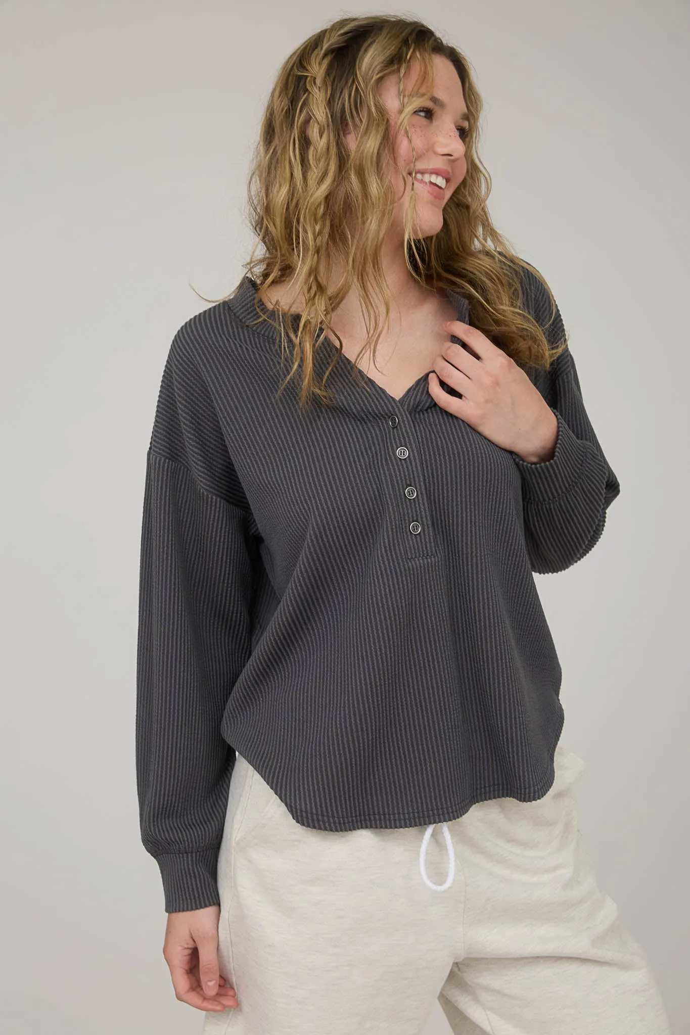 WASHED RIBBED LONG SLEEVE HENLEY KNIT TOP sold by Blu Pepper product image thumbnail 3