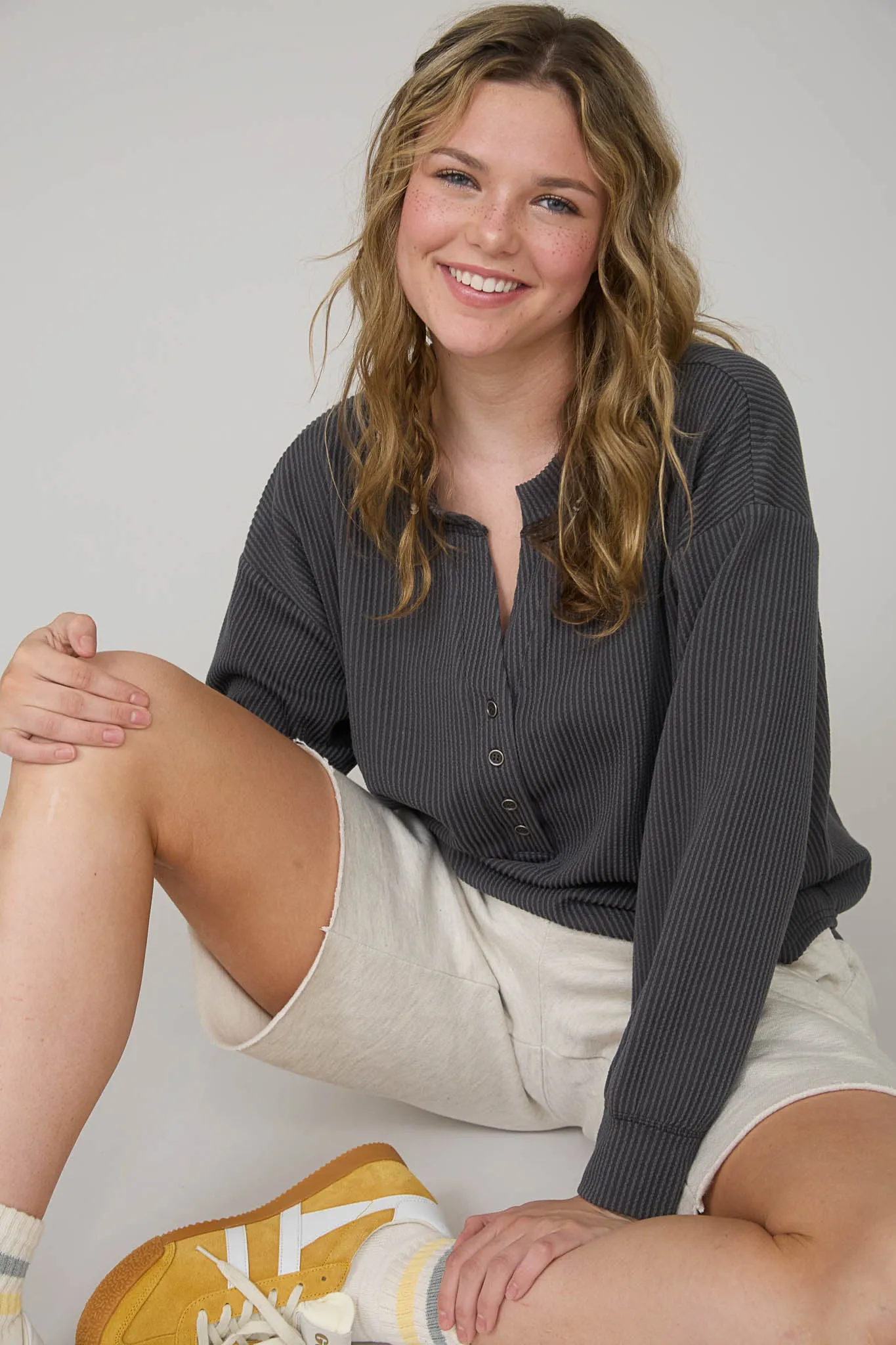 WASHED RIBBED LONG SLEEVE HENLEY KNIT TOP sold by Blu Pepper