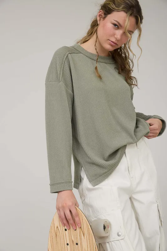 CREW NECK RIBBED LONG SLEEVE KNIT TOP (PRE-ORDER) sold by Blu Pepper
