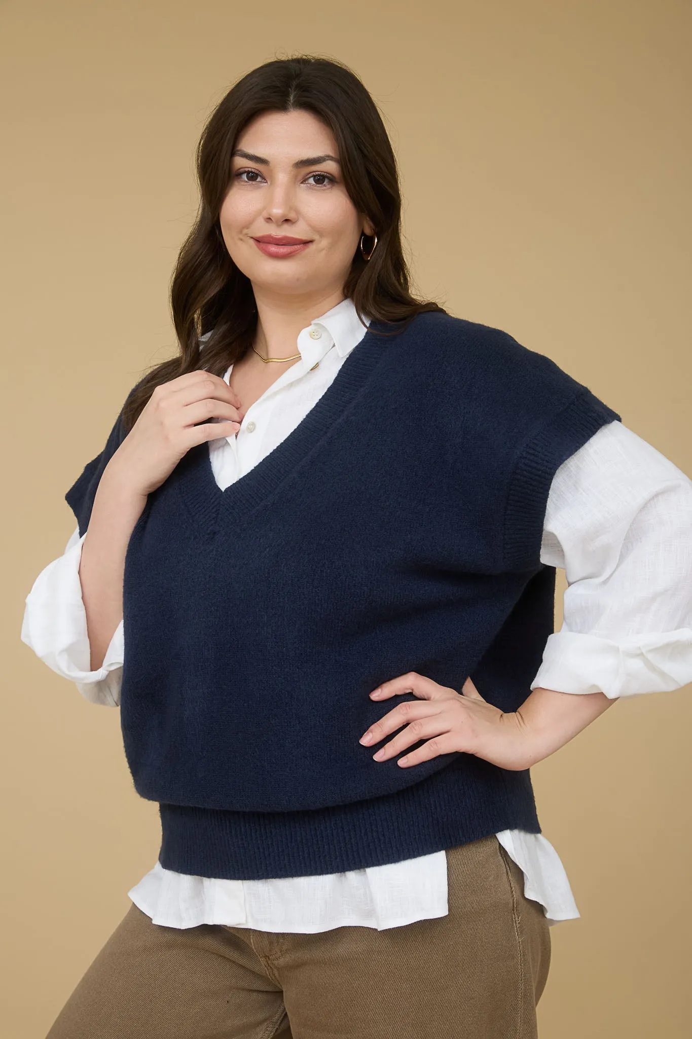 PLUS V NECK SHORT SLEEVE KNIT PULLOVER SWEATER sold by Blu Pepper product image thumbnail 3