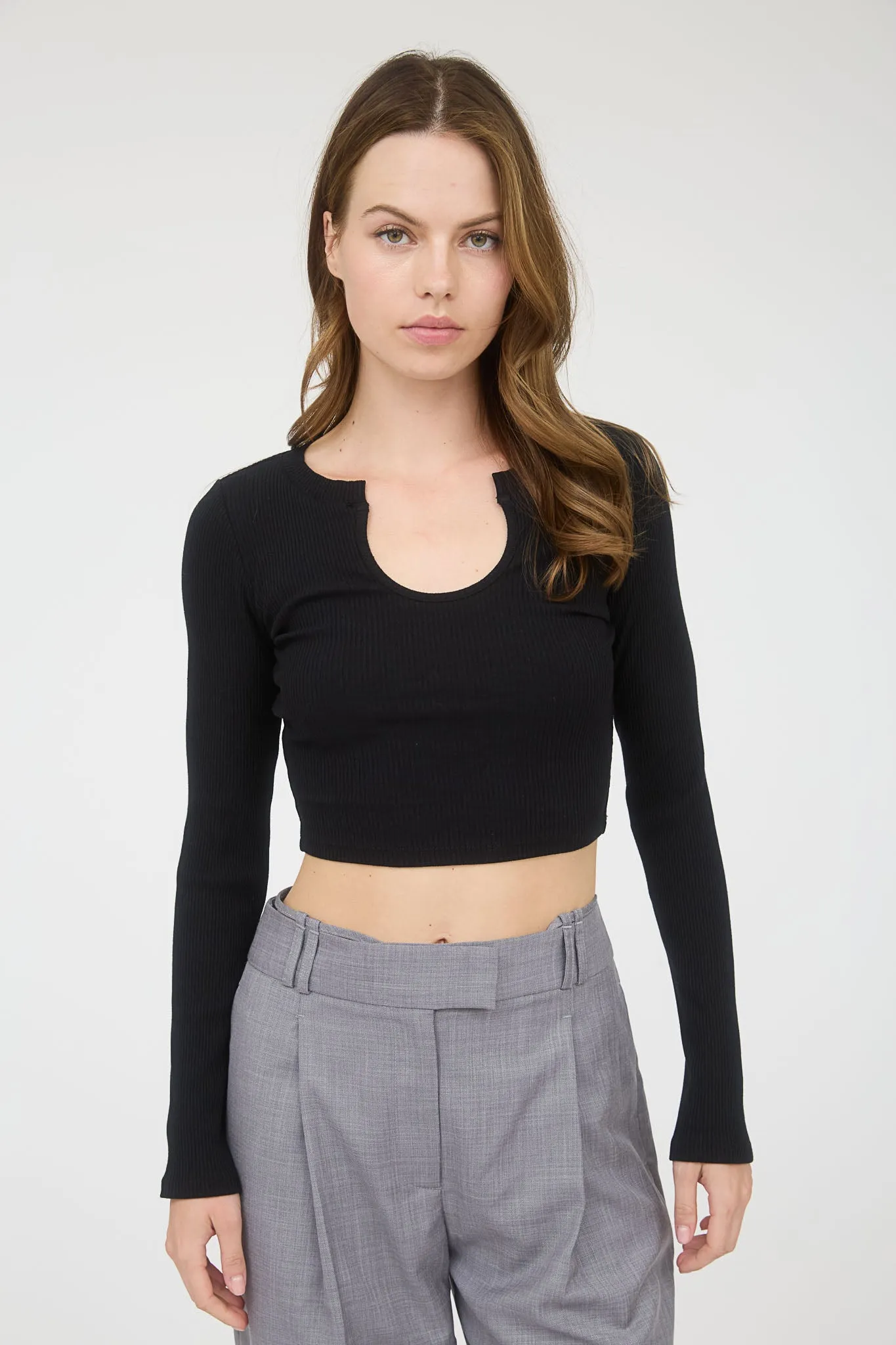 U SPLIT NECK LONG SLEEVE KNIT CROP TOP sold by Blu Pepper product image thumbnail 4
