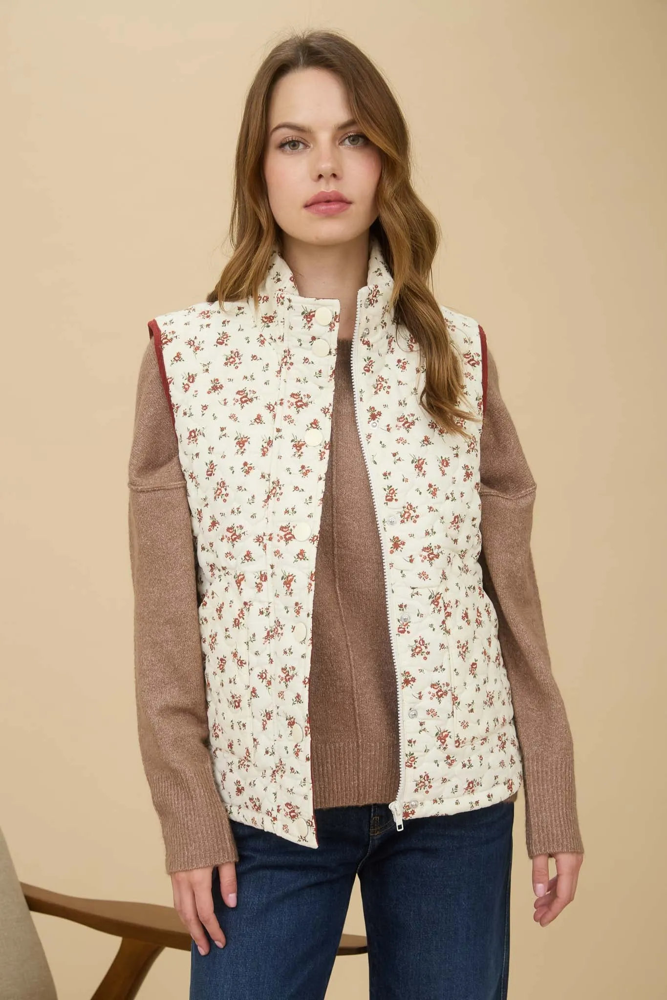 FLORAL QUILTED ZIP-UP PUFFER VEST sold by Blu Pepper product image thumbnail 5