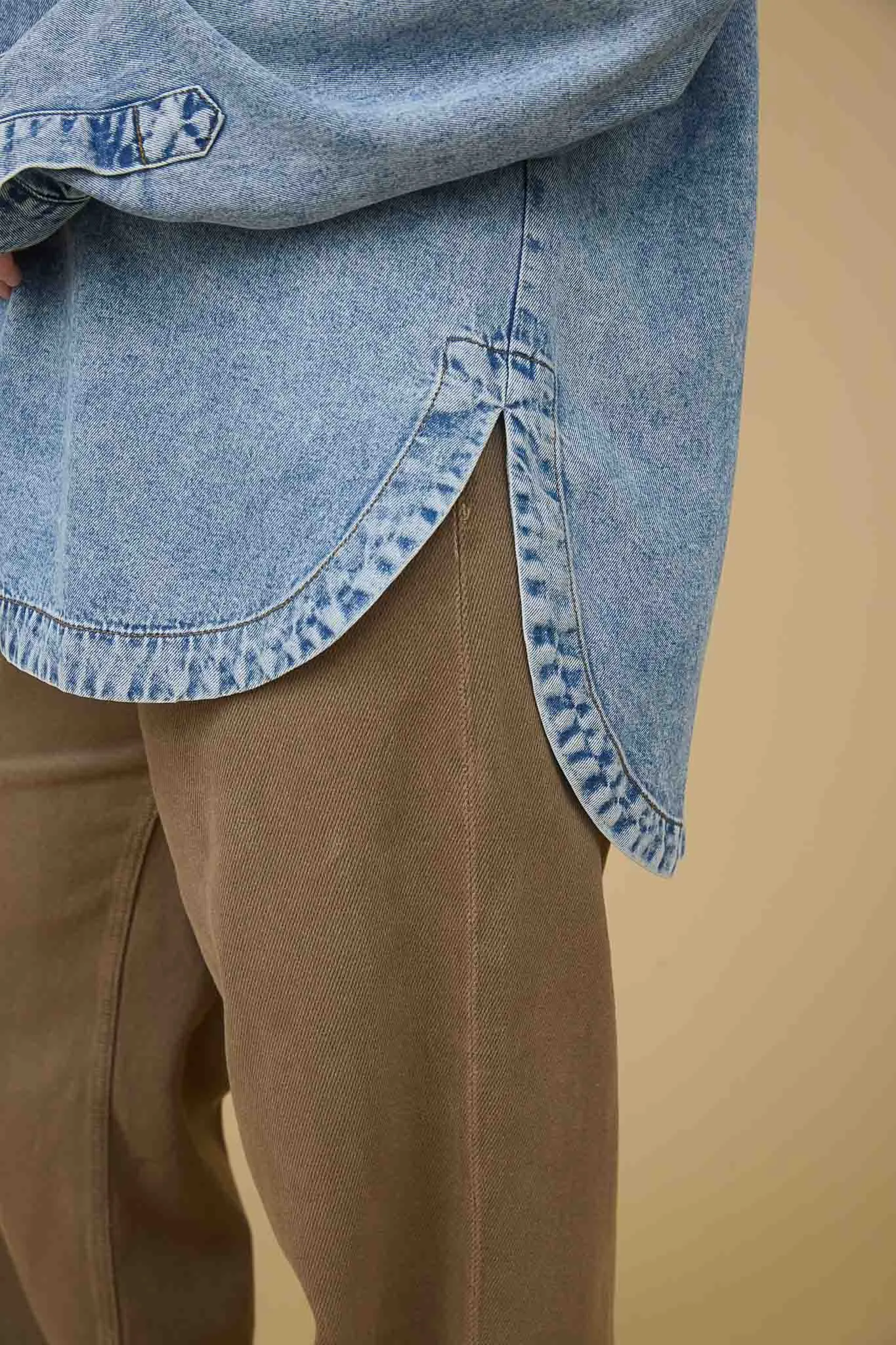 PLUS WASHED CHAMBRAY BUTTON DOWN LONG SLEEVE SHIRT (PRE-ORDER) sold by Blu Pepper product image thumbnail 5