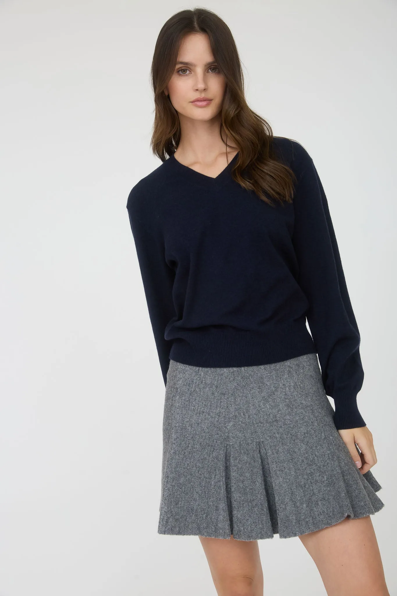 V NECK LONG SLEEVE SOLID KNIT PULLOVER SWEATER sold by Blu Pepper product image thumbnail 4