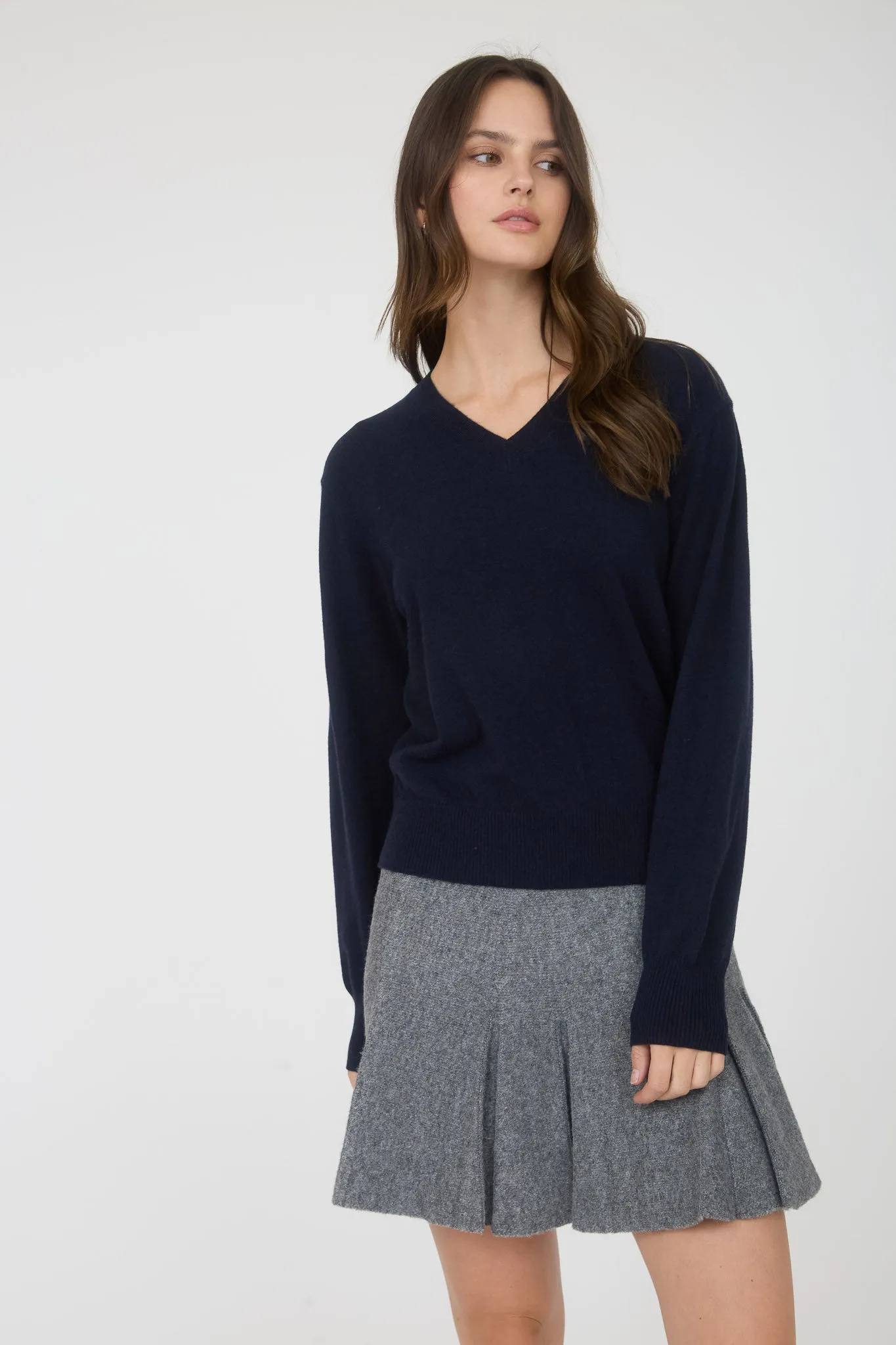 V NECK LONG SLEEVE SOLID KNIT PULLOVER SWEATER sold by Blu Pepper product image thumbnail 5