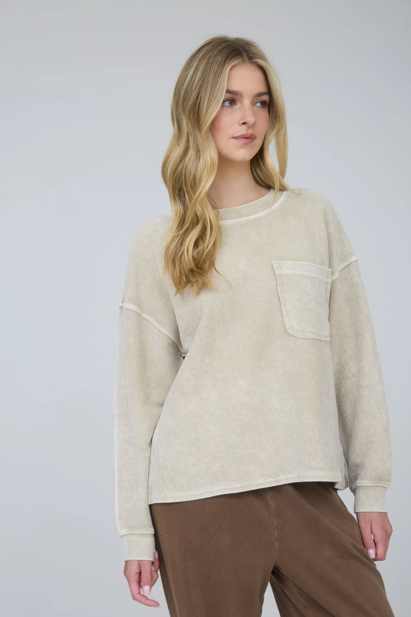 WASHED POCKET DETAIL LONG SLEEVE RIB KNIT TOP sold by Blu Pepper product image thumbnail 4