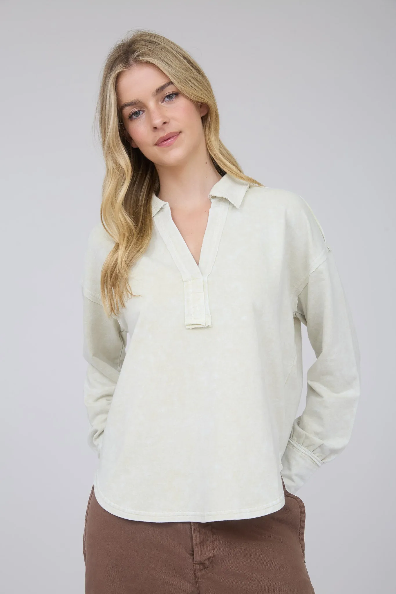 WASHED LONG SLEEVE U HEM POLO KNIT TOP sold by Blu Pepper product image thumbnail 4