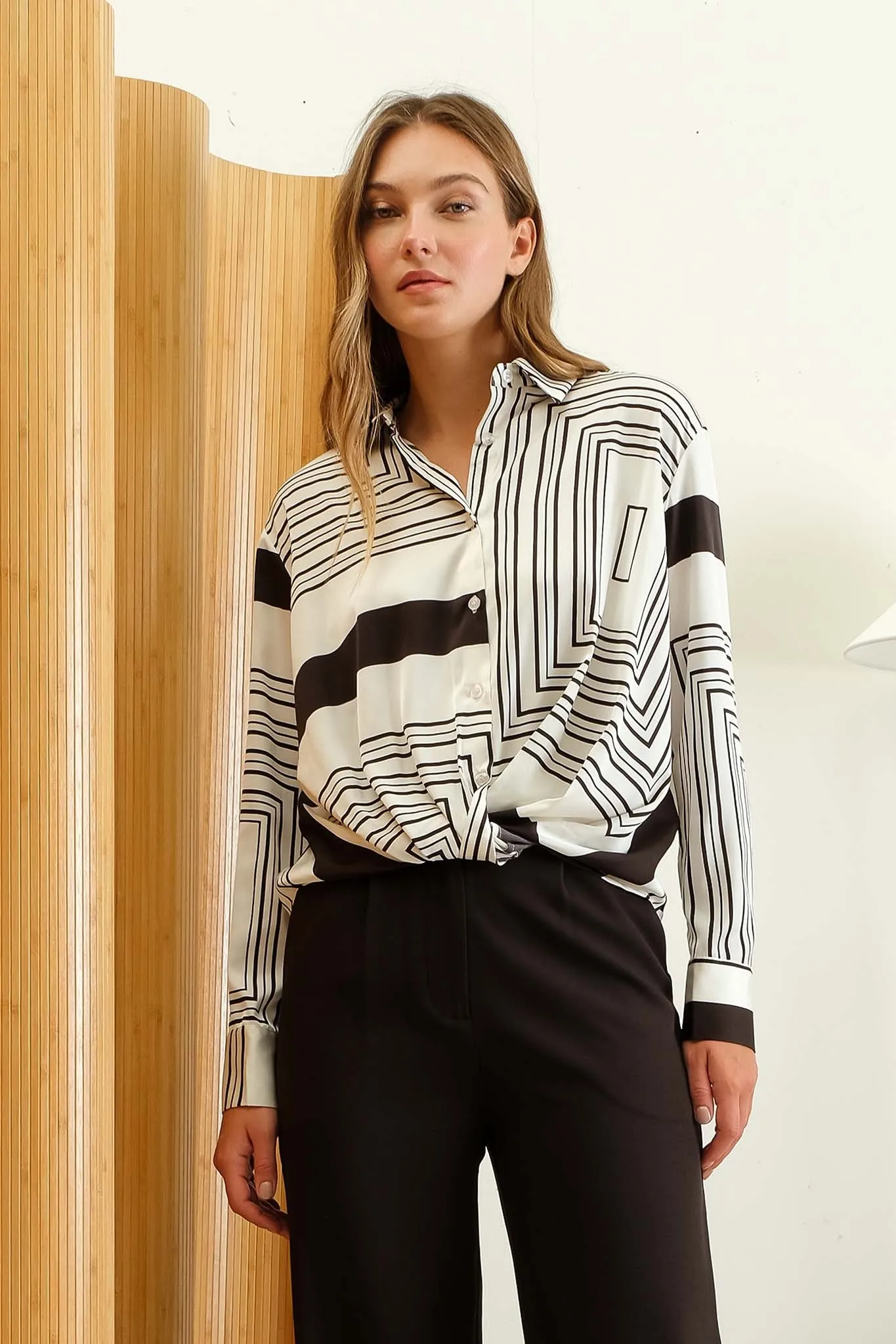 GEO PRINT COLLARED BUTTON DOWN LONG SLEEVE SHIRT sold by Blu Pepper product image thumbnail 5