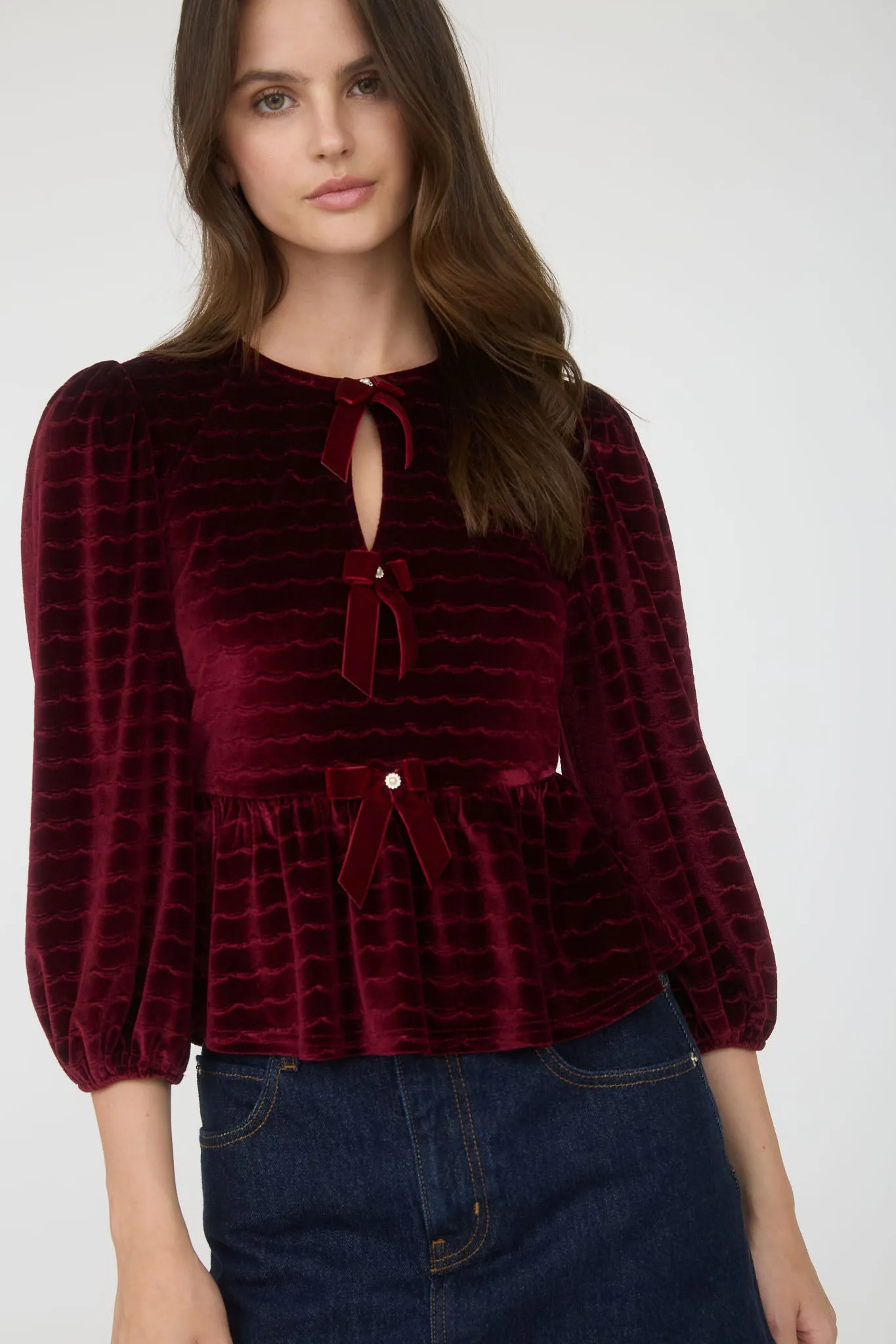 SCALLOP VELVET BOW DETAIL 3/4 SLEEVE KNIT TOP sold by Blu Pepper