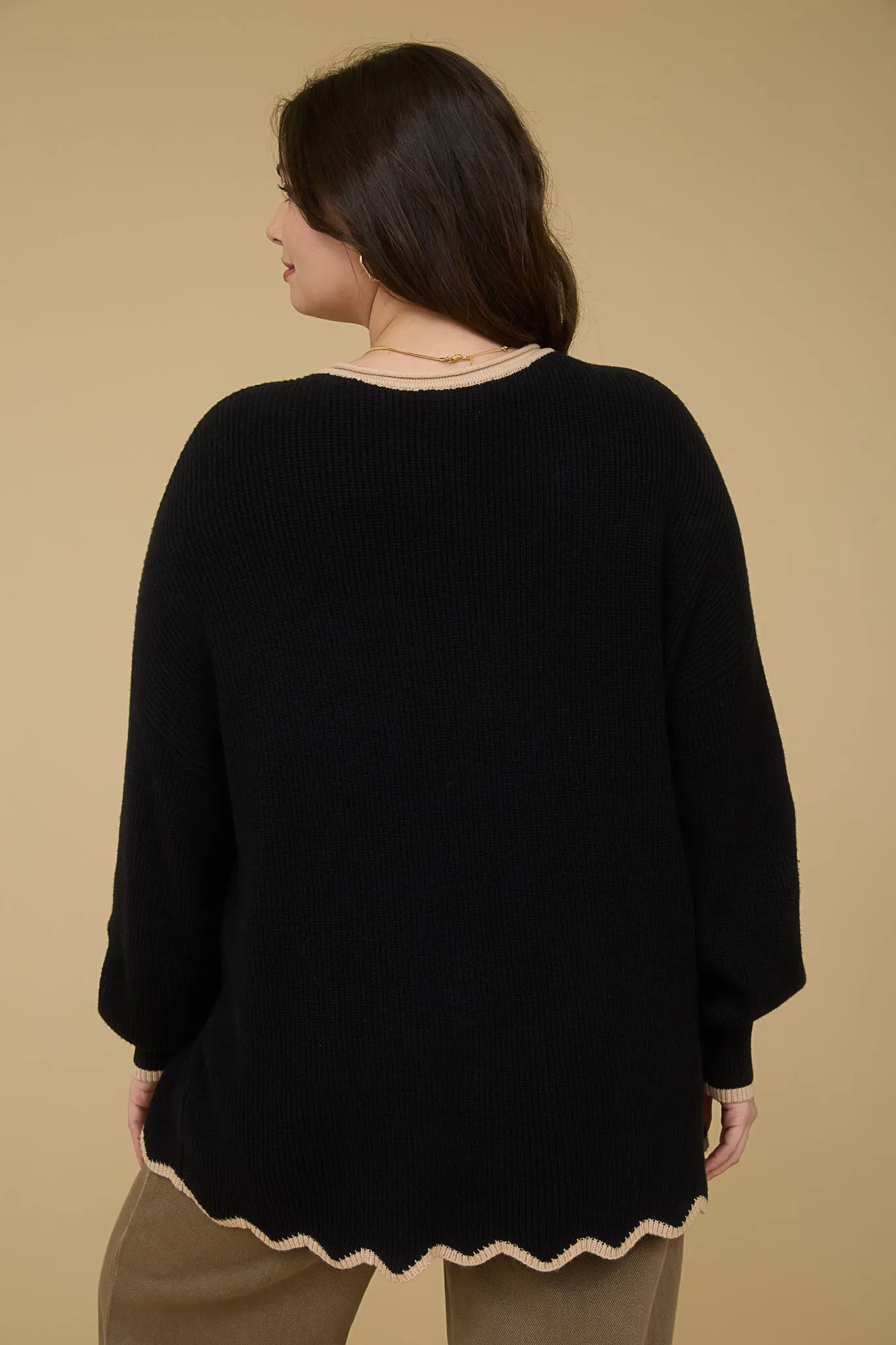 PLUS CONTRAST SCALLOP TRIM KNIT PULLOVER SWEATER sold by Blu Pepper product image thumbnail 2