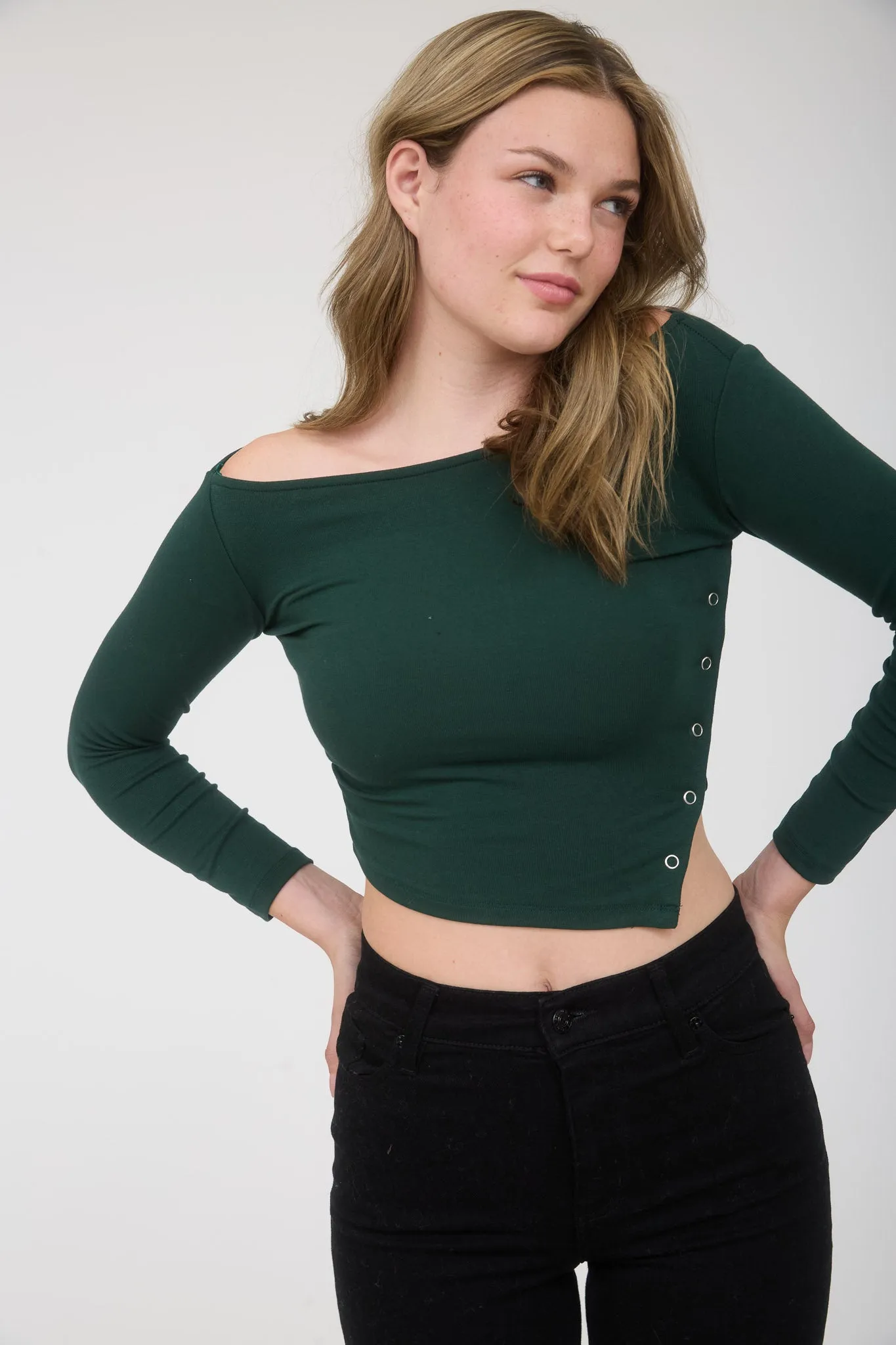 ASYMMETRICAL SNAP BUTTON LONG SLEEVE KNIT CROP TOP sold by Blu Pepper product image thumbnail 4