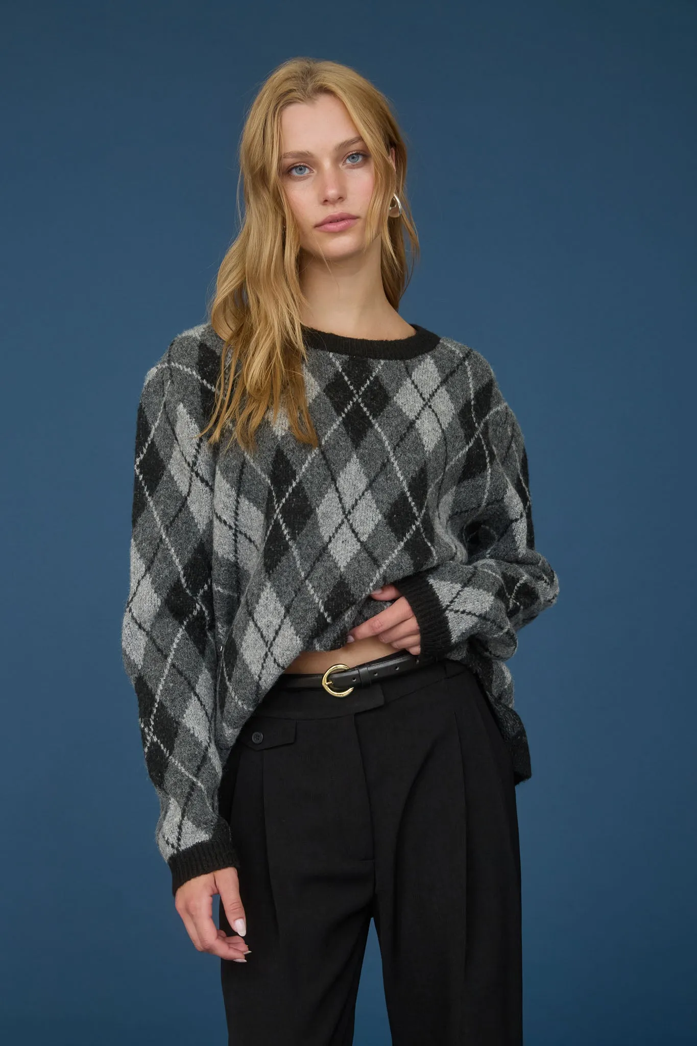 ARGYLE PATTERN CREW NECK LONG SLEEVE KNIT SWEATER sold by Blu Pepper product image thumbnail 5