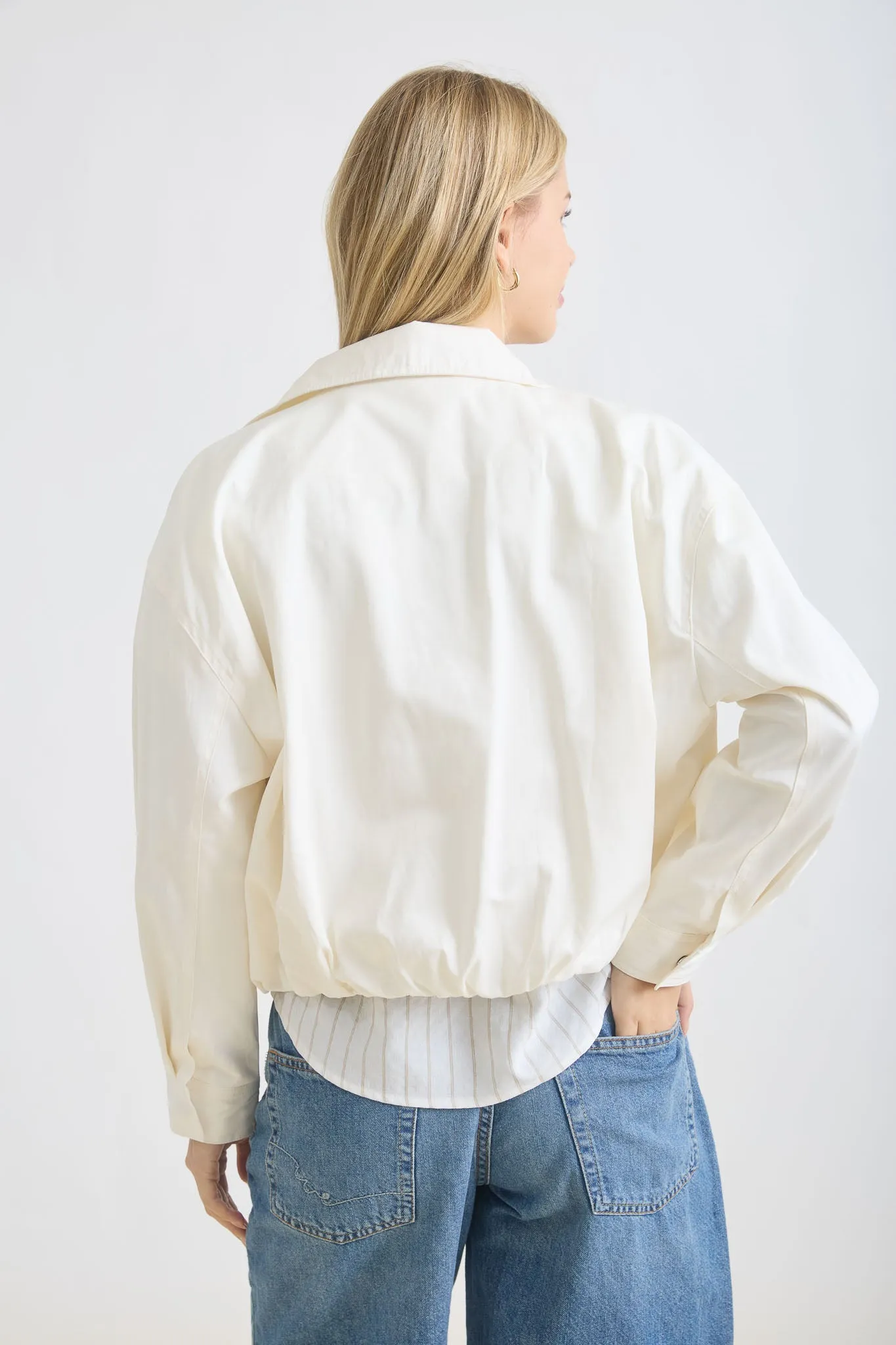 ZIP-UP MOCK NECK ELASTIC HEM JACKET sold by Blu Pepper product image thumbnail 2