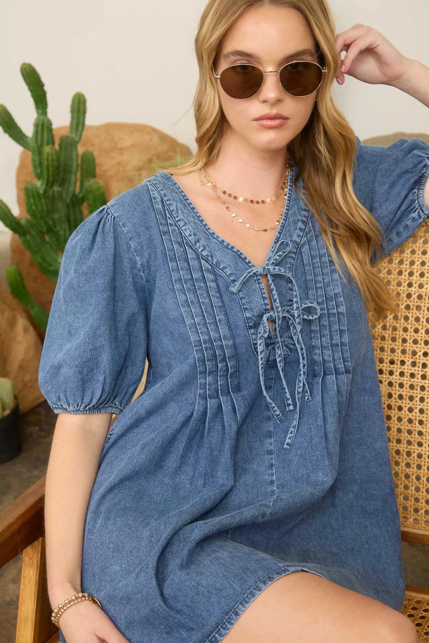 PLEATED FRONT TIE PUFF SLEEVE DENIM MINI DRESS sold by Blu Pepper product image thumbnail 4