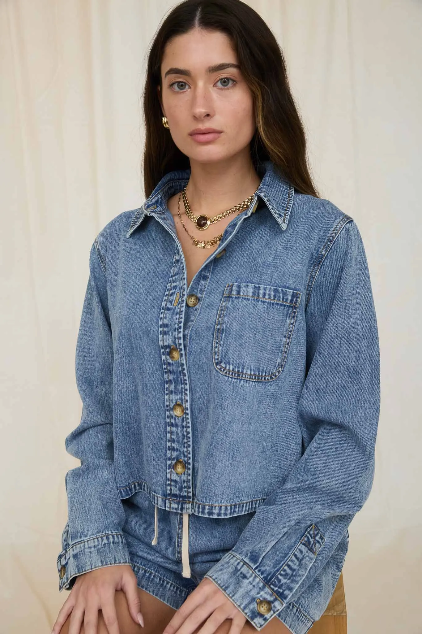 ACID WASH COLLARED LONG SLEEVE BOXY DENIM SHIRT sold by Blu Pepper product image thumbnail 4