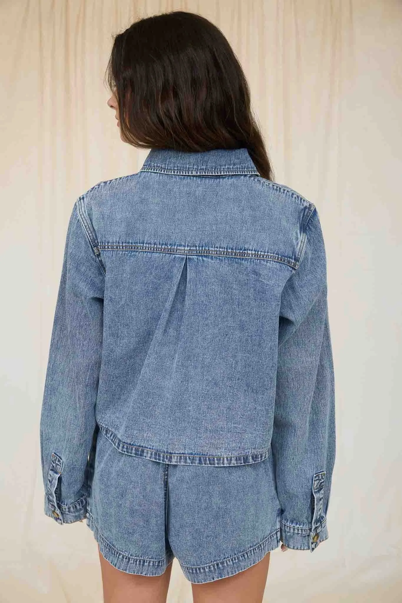 ACID WASH COLLARED LONG SLEEVE BOXY DENIM SHIRT sold by Blu Pepper product image thumbnail 2
