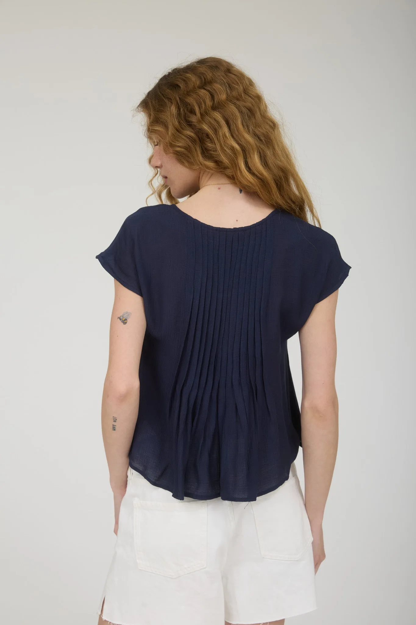 HALF BUTTON PINTUCK DETAIL DROP SHOULDER TOP sold by Blu Pepper product image thumbnail 2