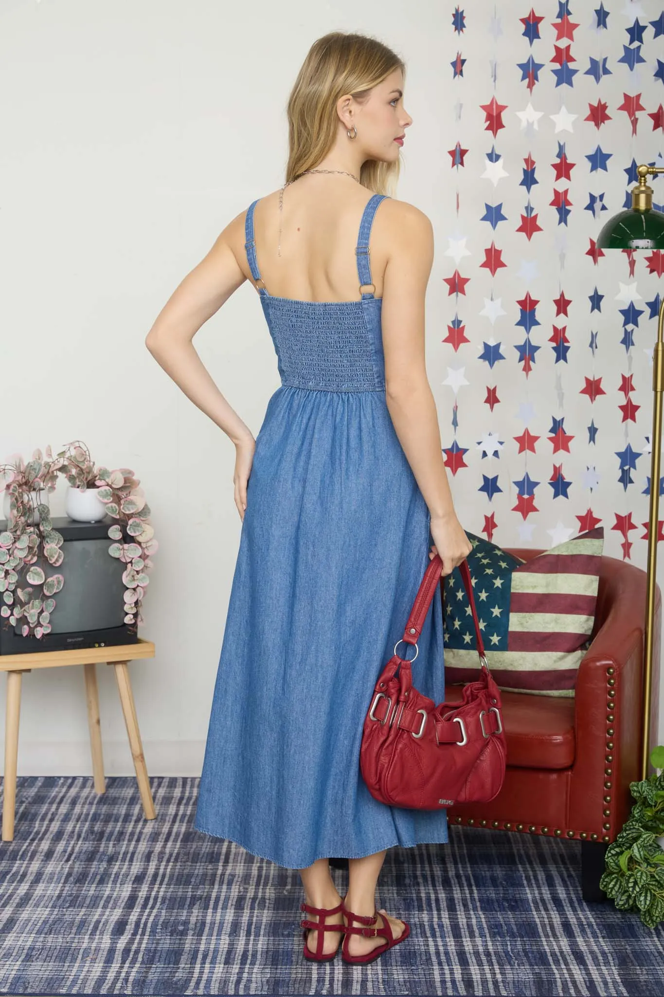 LIGHT DENIM SLEEVELESS BUTTON DOWN MIDI DRESS sold by Blu Pepper product image thumbnail 2