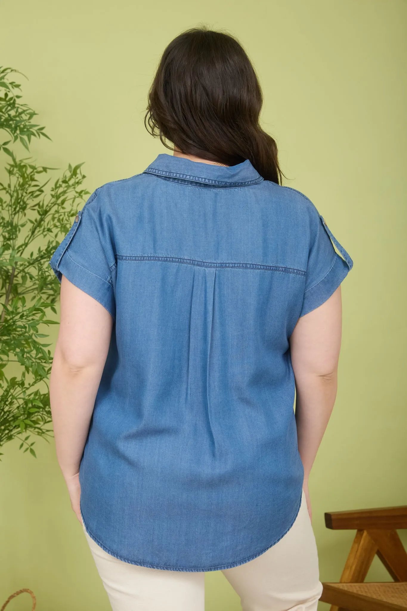 PLUS TAB SLEEVE COLLARED BUTTON DOWN CHAMBRAY TOP sold by Blu Pepper product image thumbnail 2