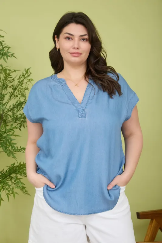 PLUS SPLIT NECK SHORT SLEEVE CHAMBRAY TOP sold by Blu Pepper