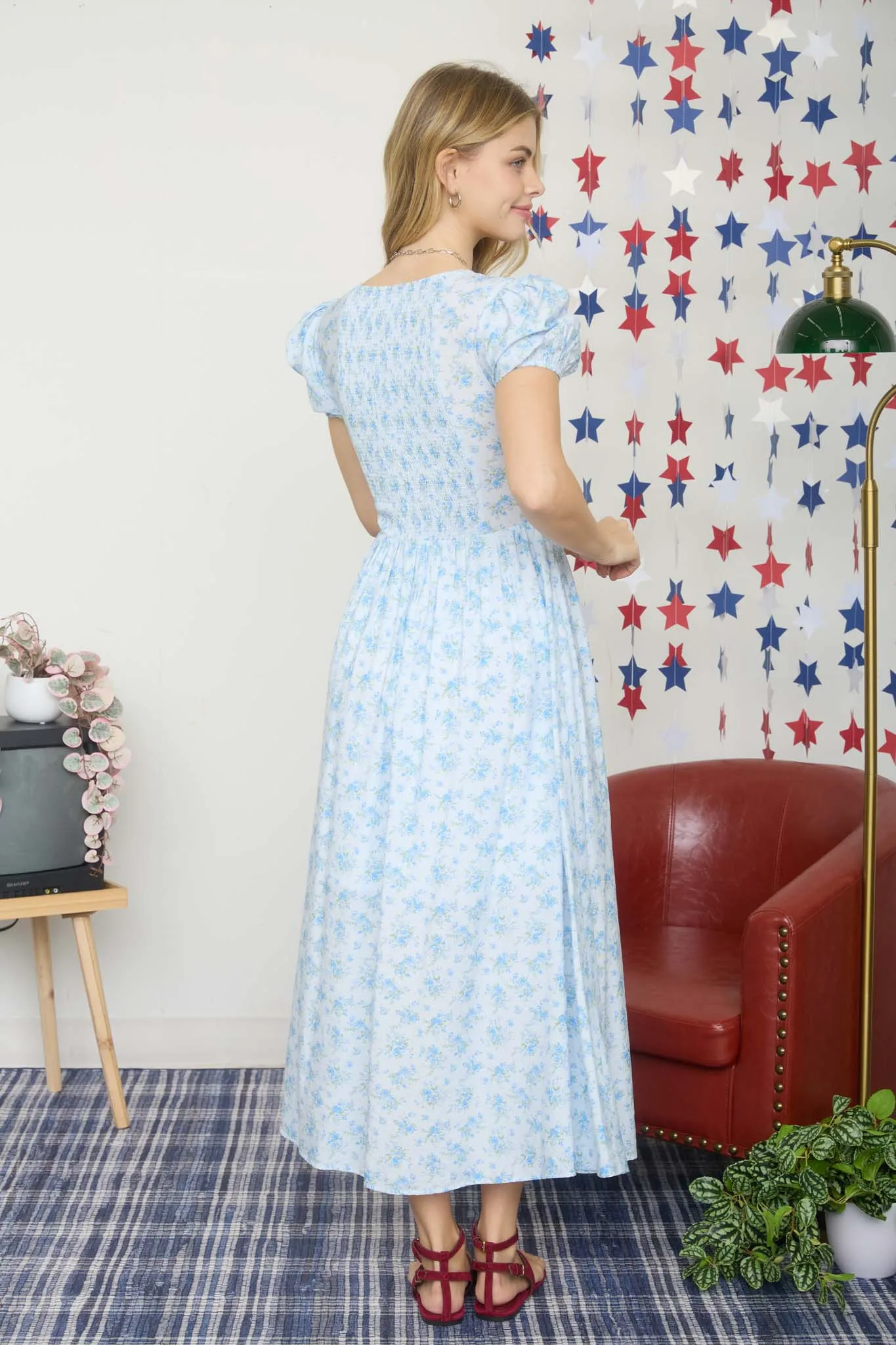 FLORAL PUFF SLEEVE V NECK CORSET DETAIL MIDI DRESS sold by Blu Pepper product image thumbnail 2