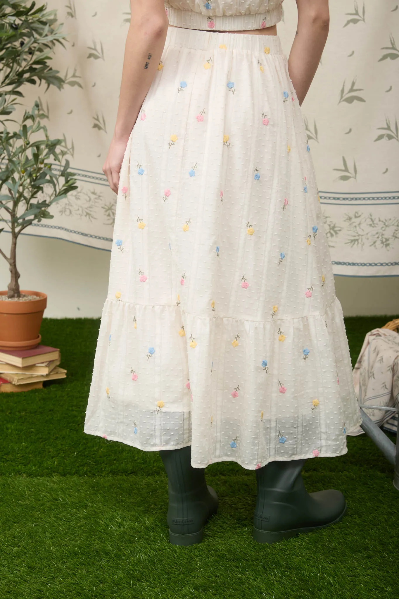 FLORAL EMBROIDERY CLIP DOT PATTERN MIDI SKIRT sold by Blu Pepper product image thumbnail 2