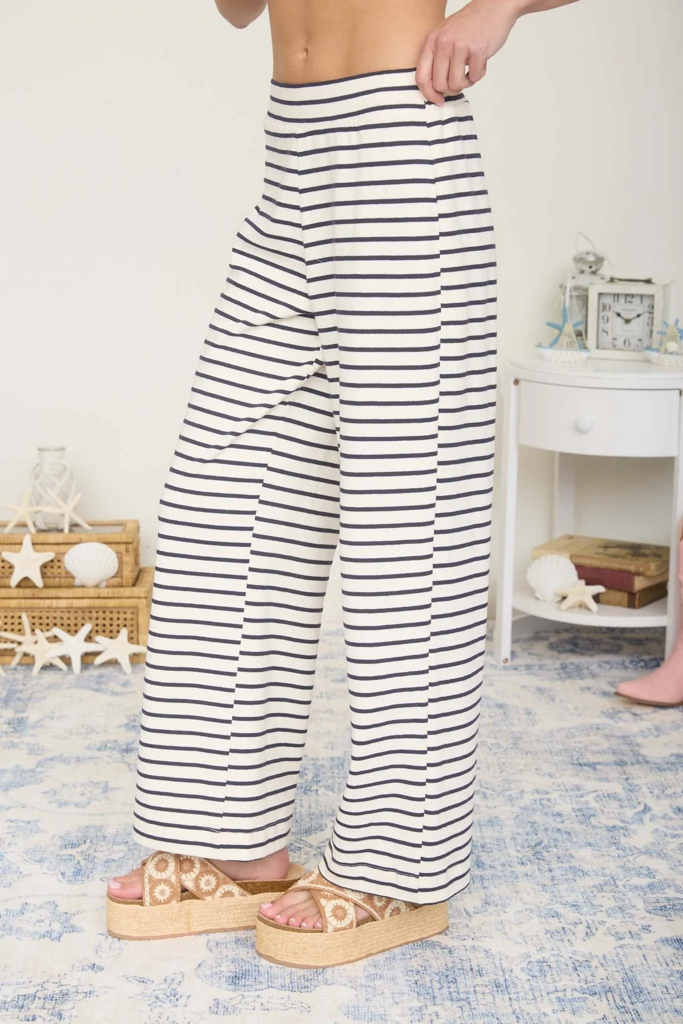 STRIPE PATTERN WIDE LEG KNIT LOUNGE PANTS sold by Blu Pepper product image thumbnail 3