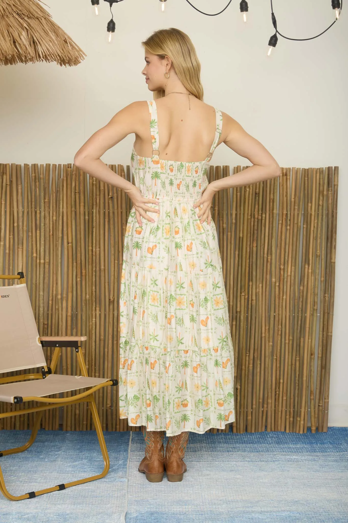 PARADISE MOTIF SPAGHETTI STRAP TIERED MAXI DRESS sold by Blu Pepper product image thumbnail 2