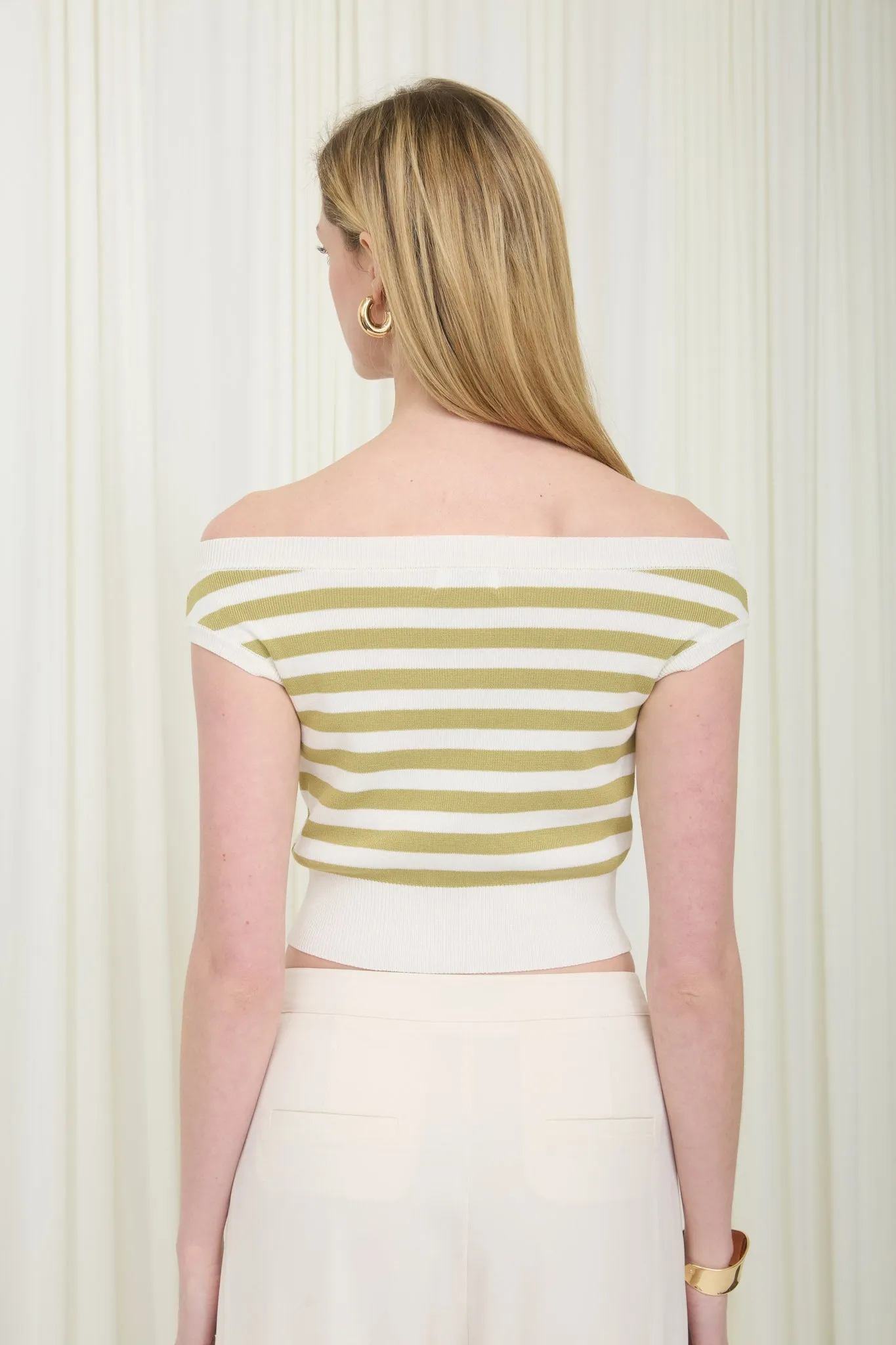 STRIPE BOAT NECK SHORT SLEEVE CROPPED KNIT SWEATER sold by Blu Pepper product image thumbnail 2