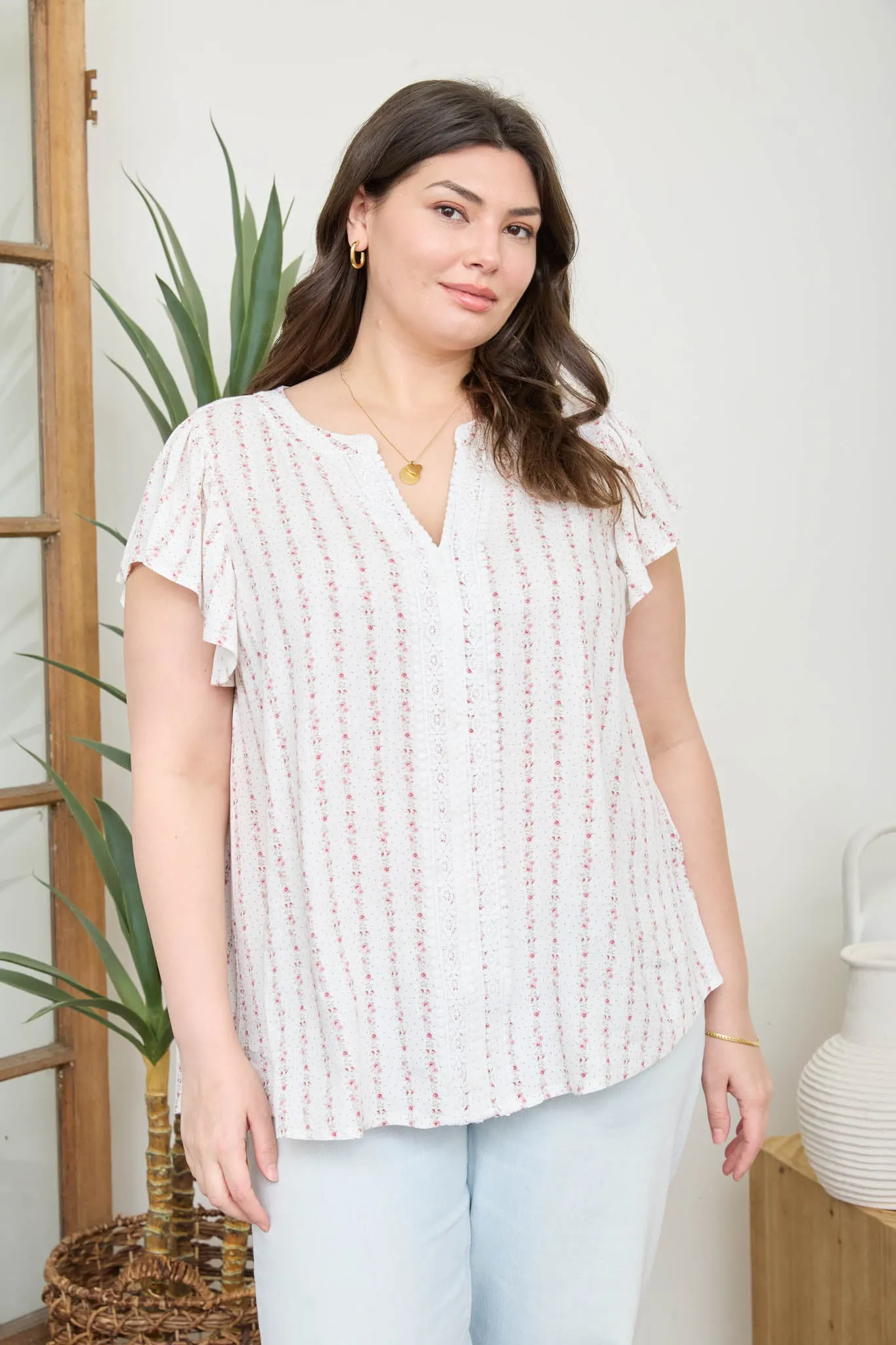 PLUS STRIPE FLORAL GARLAND RUFFLE SLEEVE TOP (PRE-ORDER) sold by Blu Pepper product image thumbnail 4