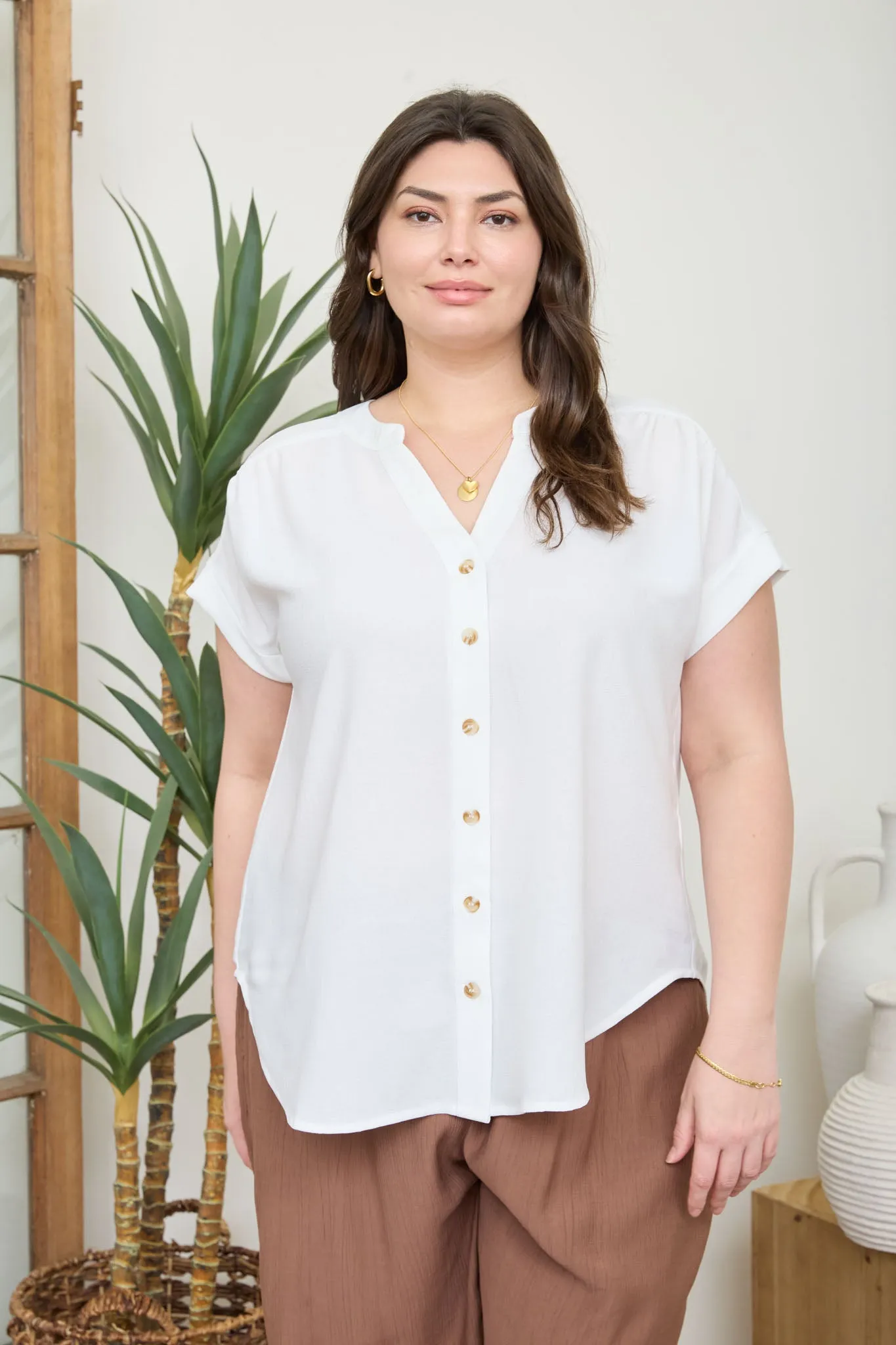 PLUS CUFFED SLEEVE BUTTON DOWN LIGHTWEIGHT TOP sold by Blu Pepper product image thumbnail 3