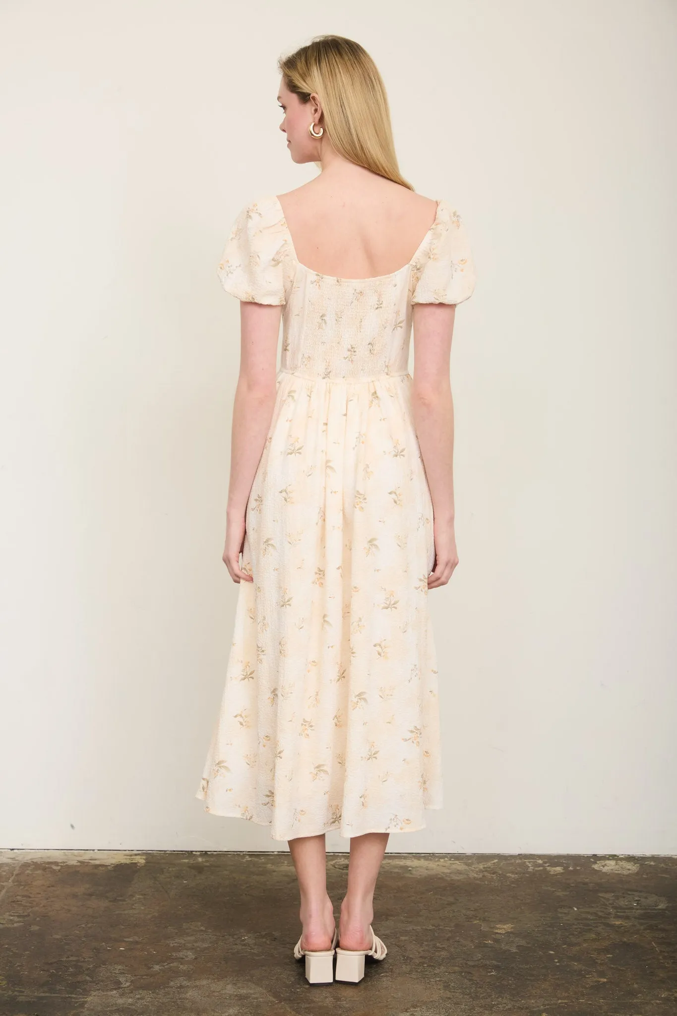 FLORAL SWEETHEART PUFF SLEEVE CORSET MIDI DRESS (PRE-ORDER) sold by Blu Pepper product image thumbnail 3