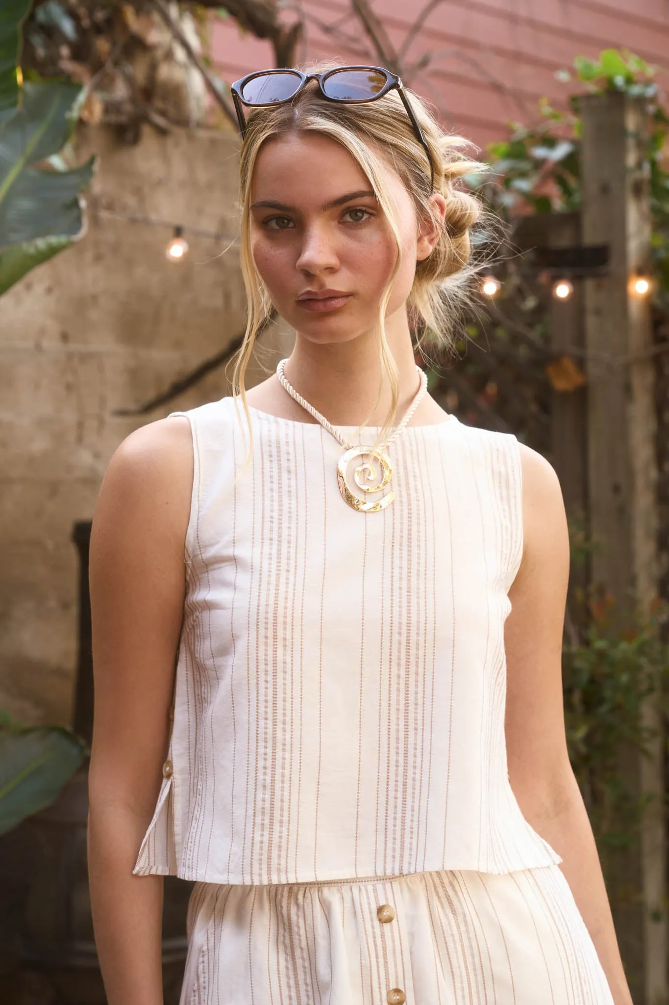 STRIPE SLEEVELESS SIDE BUTTON DETAIL TOP sold by Blu Pepper product image thumbnail 4