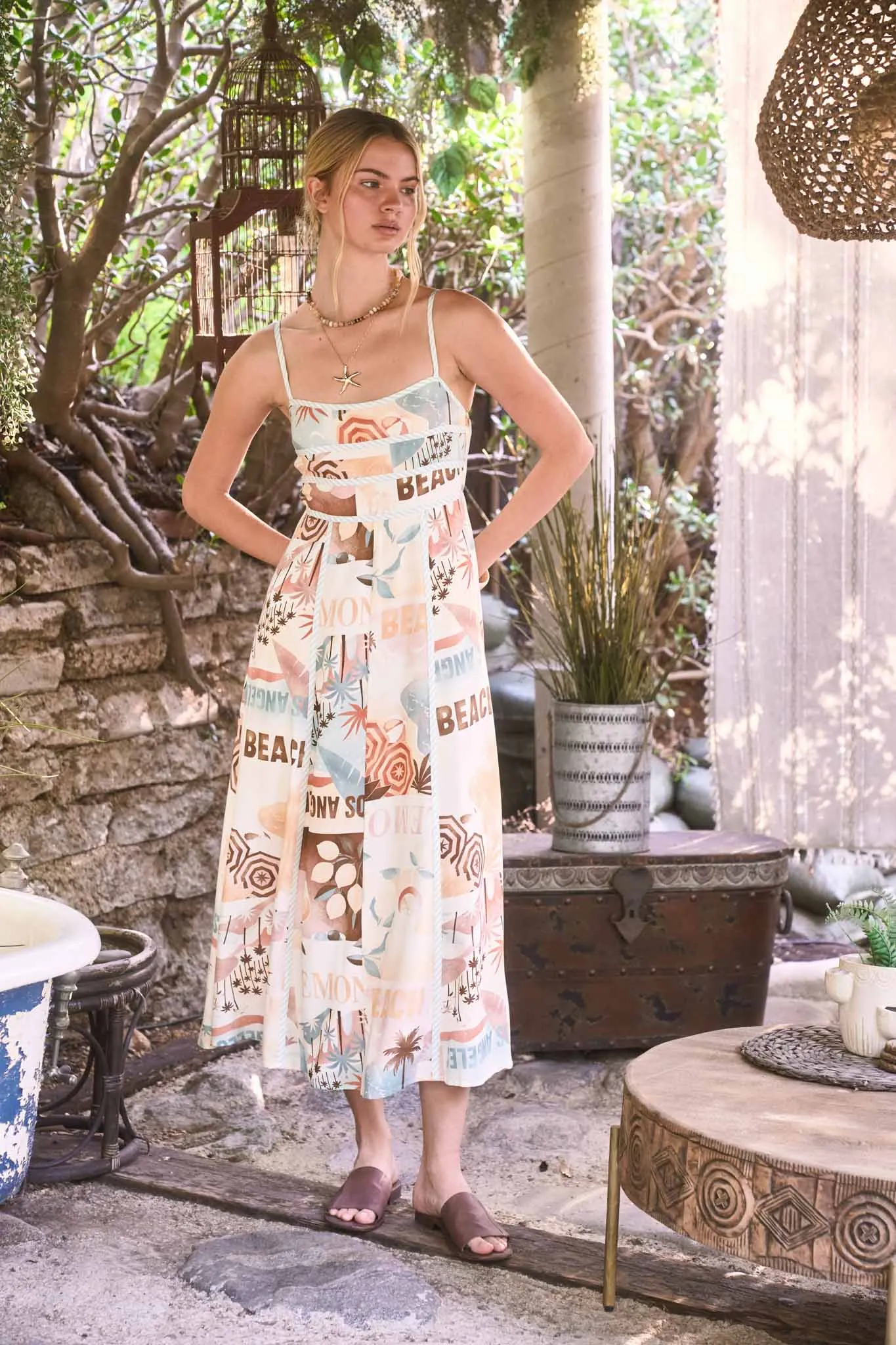 BEACH GRAPHIC CONTRAST BINDING MIDI DRESS sold by Blu Pepper product image thumbnail 3