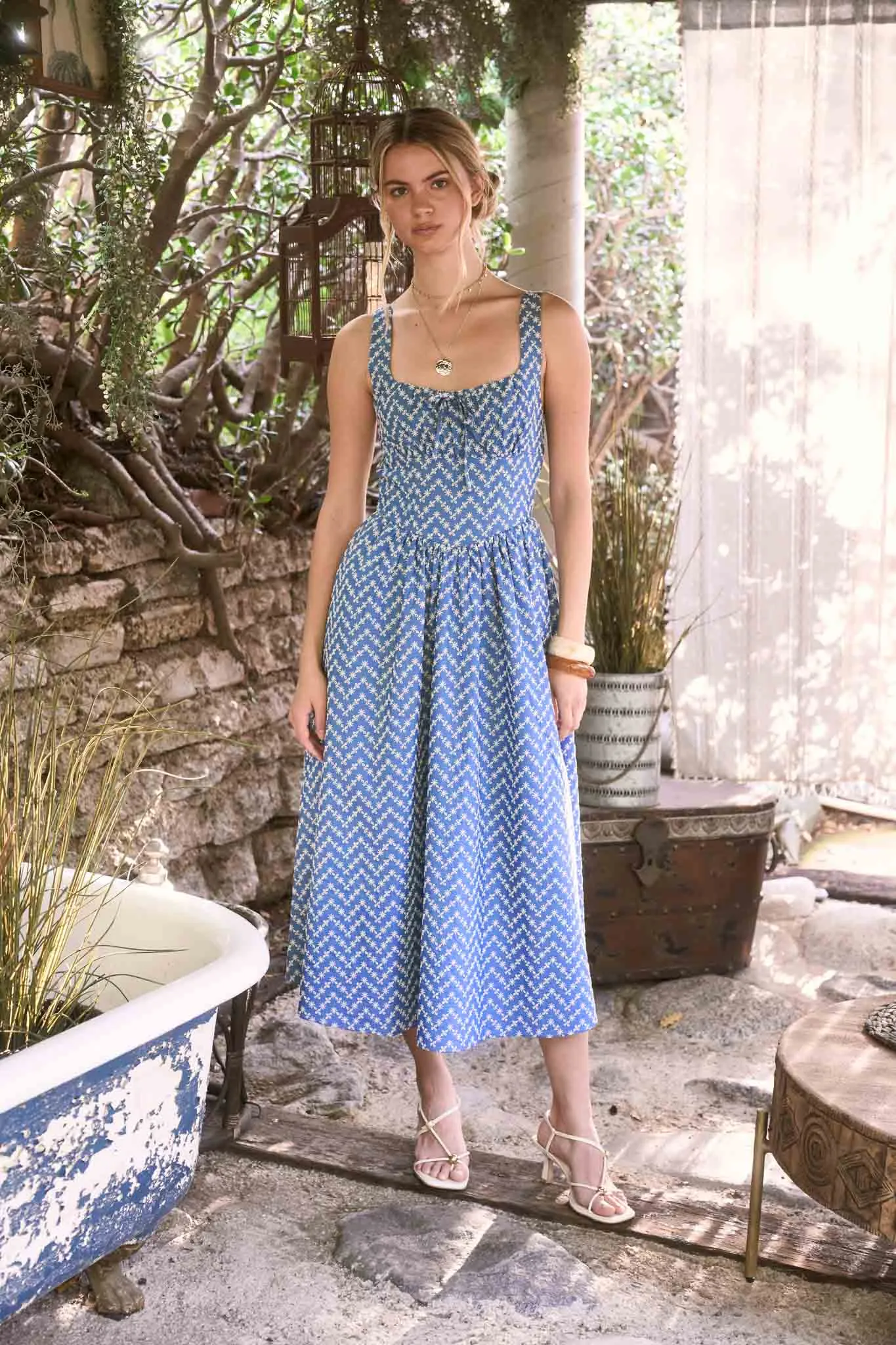 EMBROIDERED FLORAL CORSET DETAIL DENIM MIDI DRESS sold by Blu Pepper product image thumbnail 3
