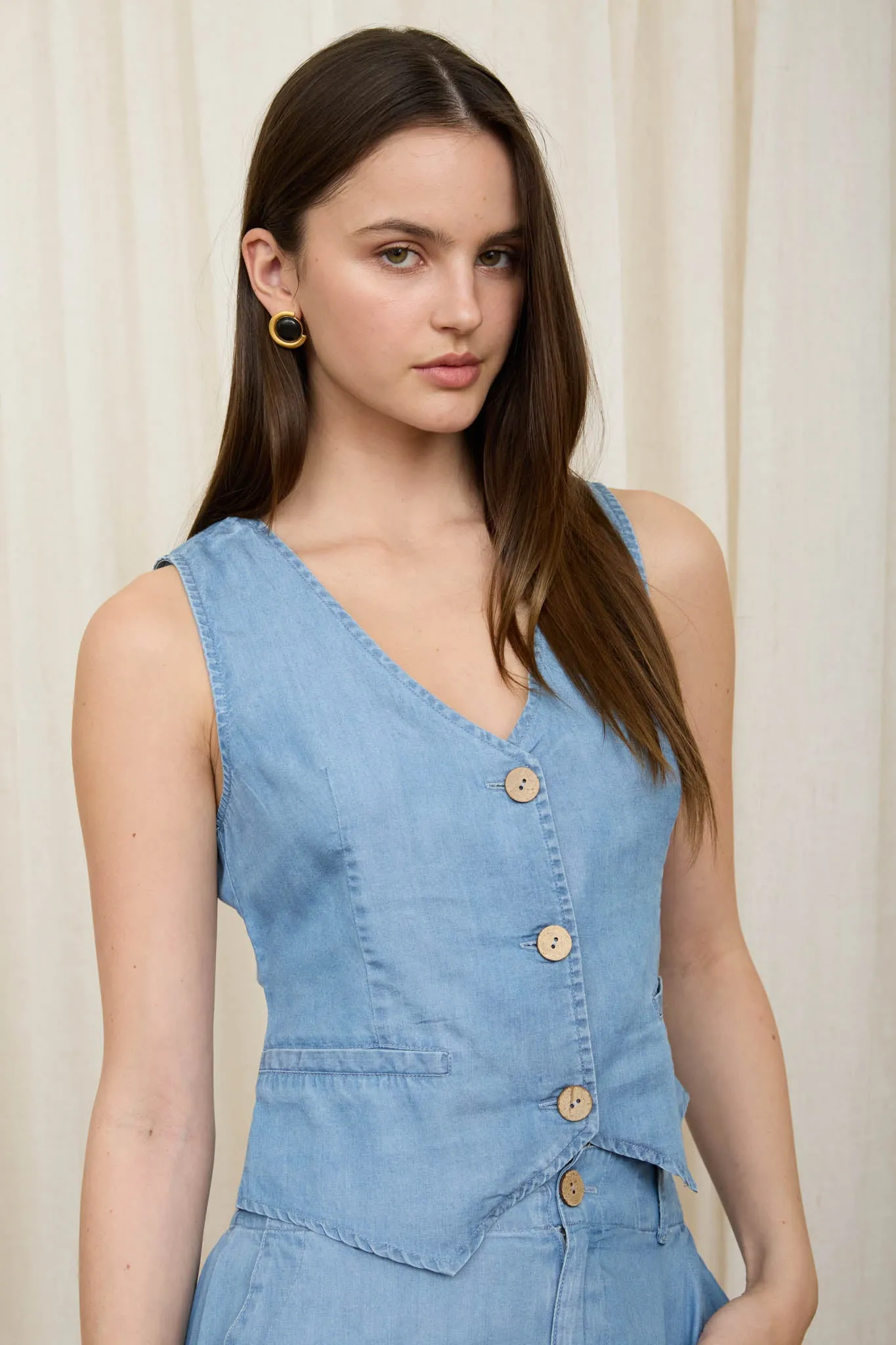 CHAMBRAY V NECK BUTTON DOWN VEST TOP sold by Blu Pepper product image thumbnail 3