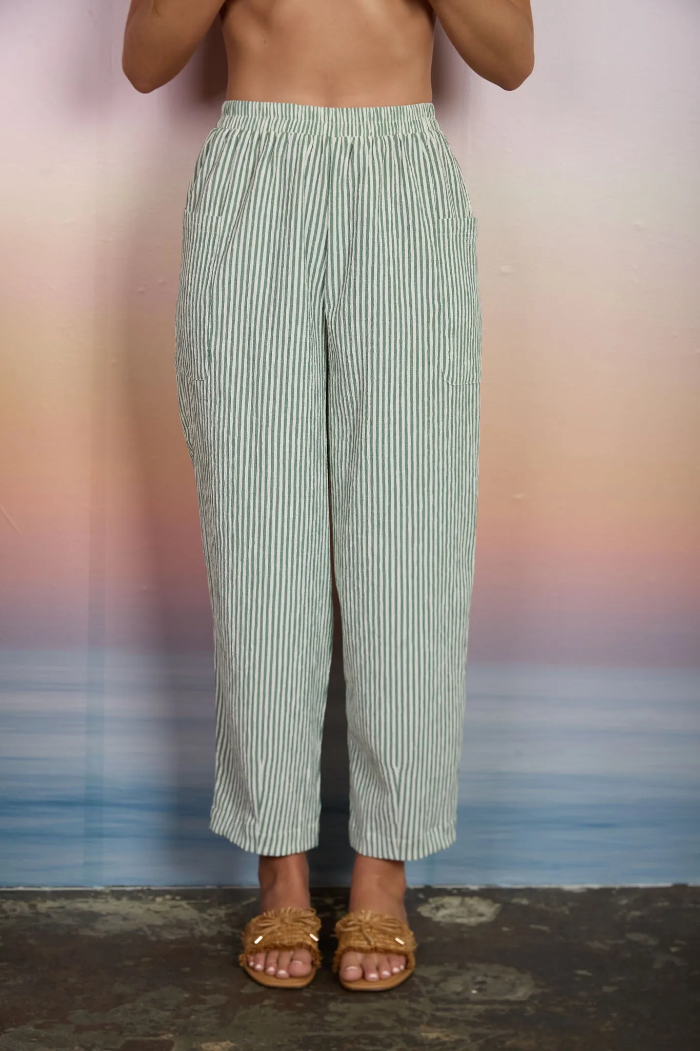 STRIPE ELASTIC WAIST POCKET DETAIL LOUNGE PANTS sold by Blu Pepper product image thumbnail 4