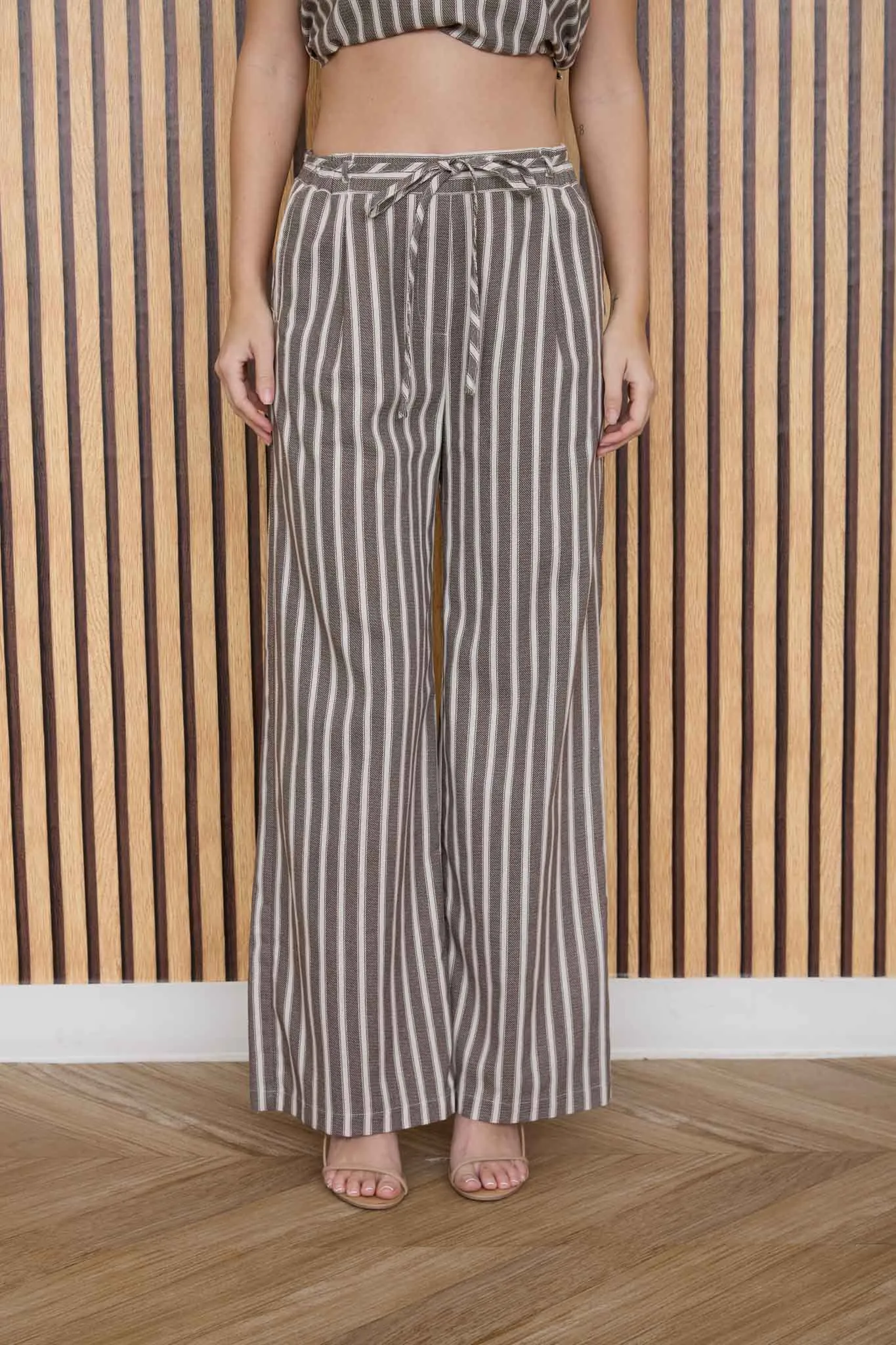 STRIPE WAIST TIE STRAP DETAIL LINEN PANTS sold by Blu Pepper product image thumbnail 4