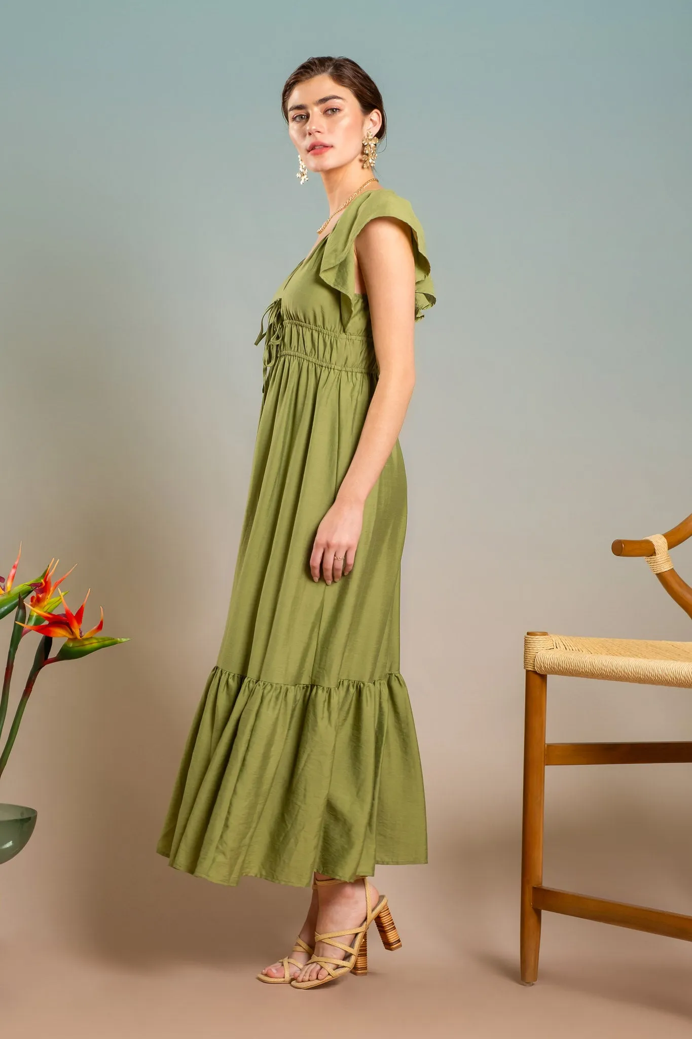 SWEETHEART NECK SHIRRED MIDI DRESS sold by Blu Pepper product image thumbnail 5