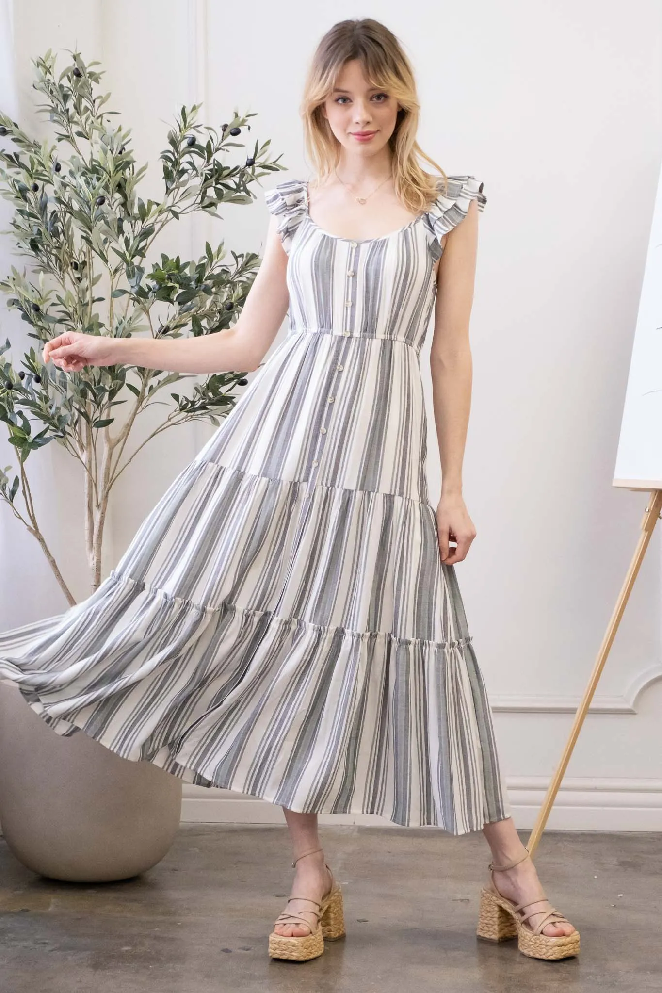 STRIPED SLEEVELESS MAXI DRESS sold by Blu Pepper product image thumbnail 4