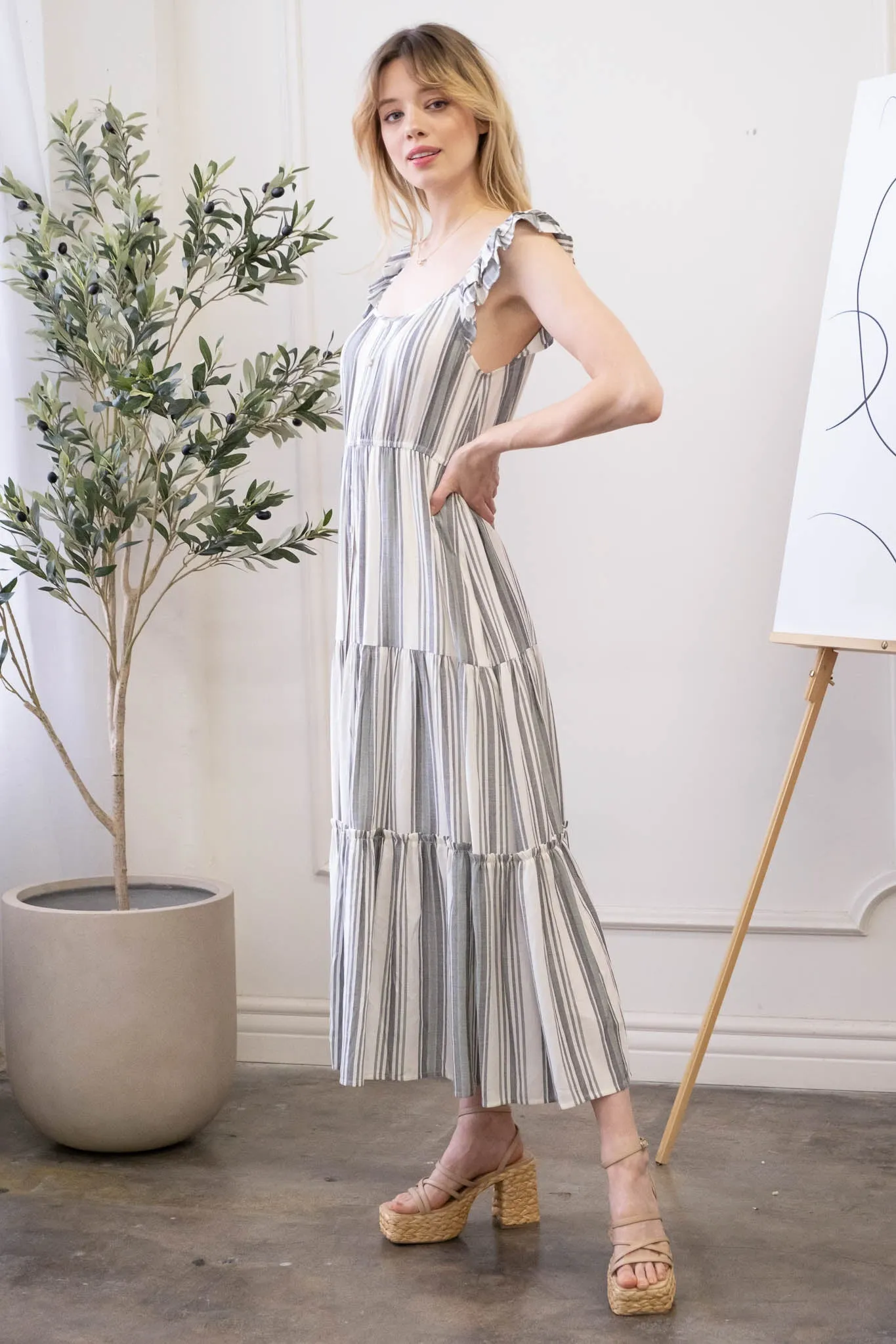 STRIPED SLEEVELESS MAXI DRESS sold by Blu Pepper product image thumbnail 3
