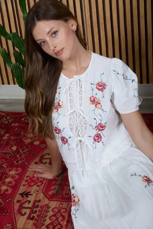 FLORAL EMBROIDERY LACE DETAIL SHORT SLEEVE TOP made by Blu Pepper