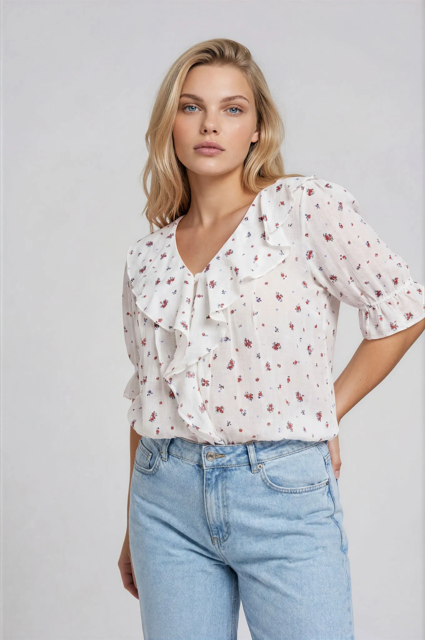 PLUS FLORAL RUFFLED V NECK 1/2 SLEEVE BLOUSE sold by Blu Pepper product image thumbnail 3