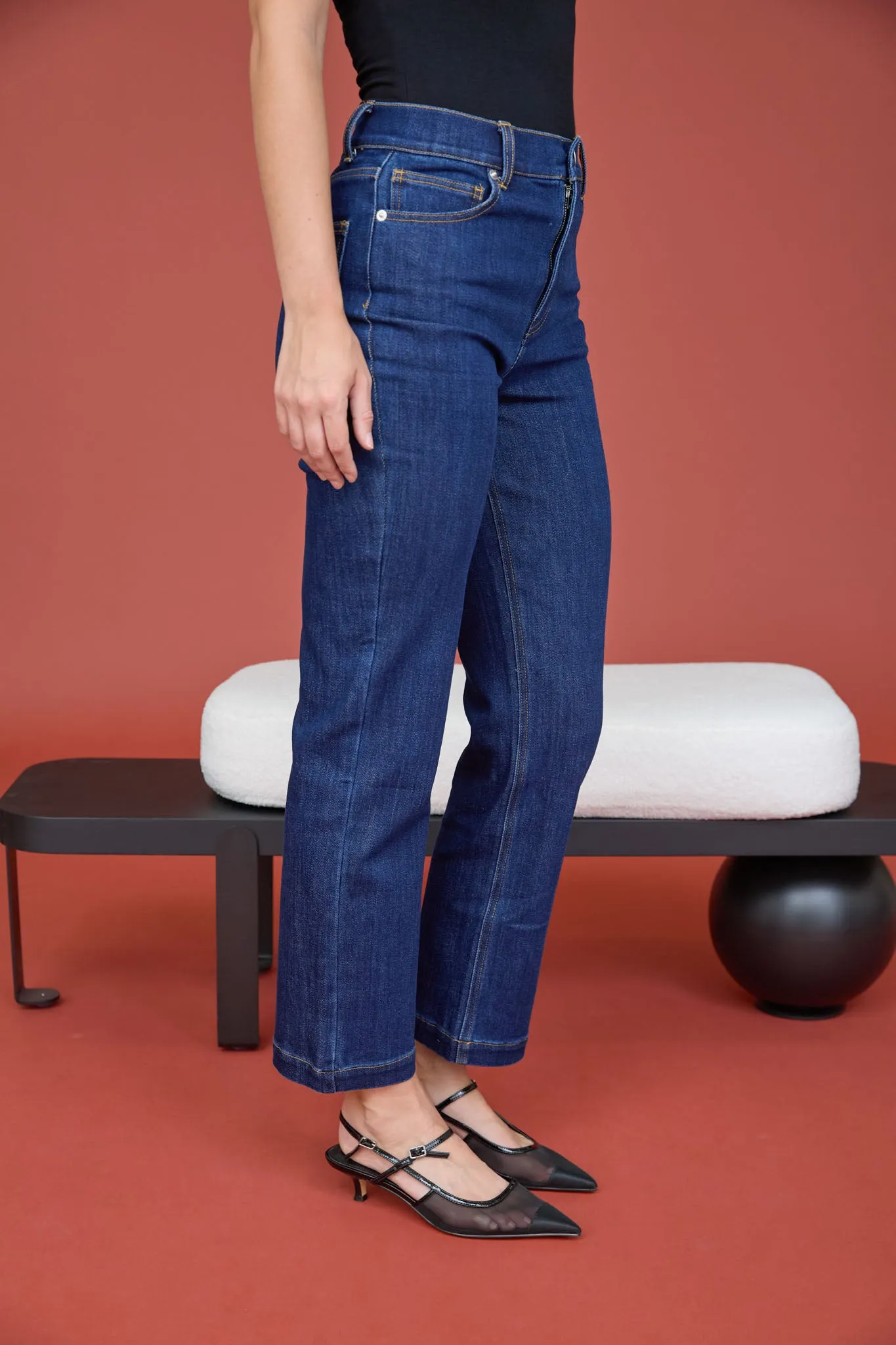 HIGH RISE STRAIGHT LEG DENIM JEANS sold by Blu Pepper product image thumbnail 3