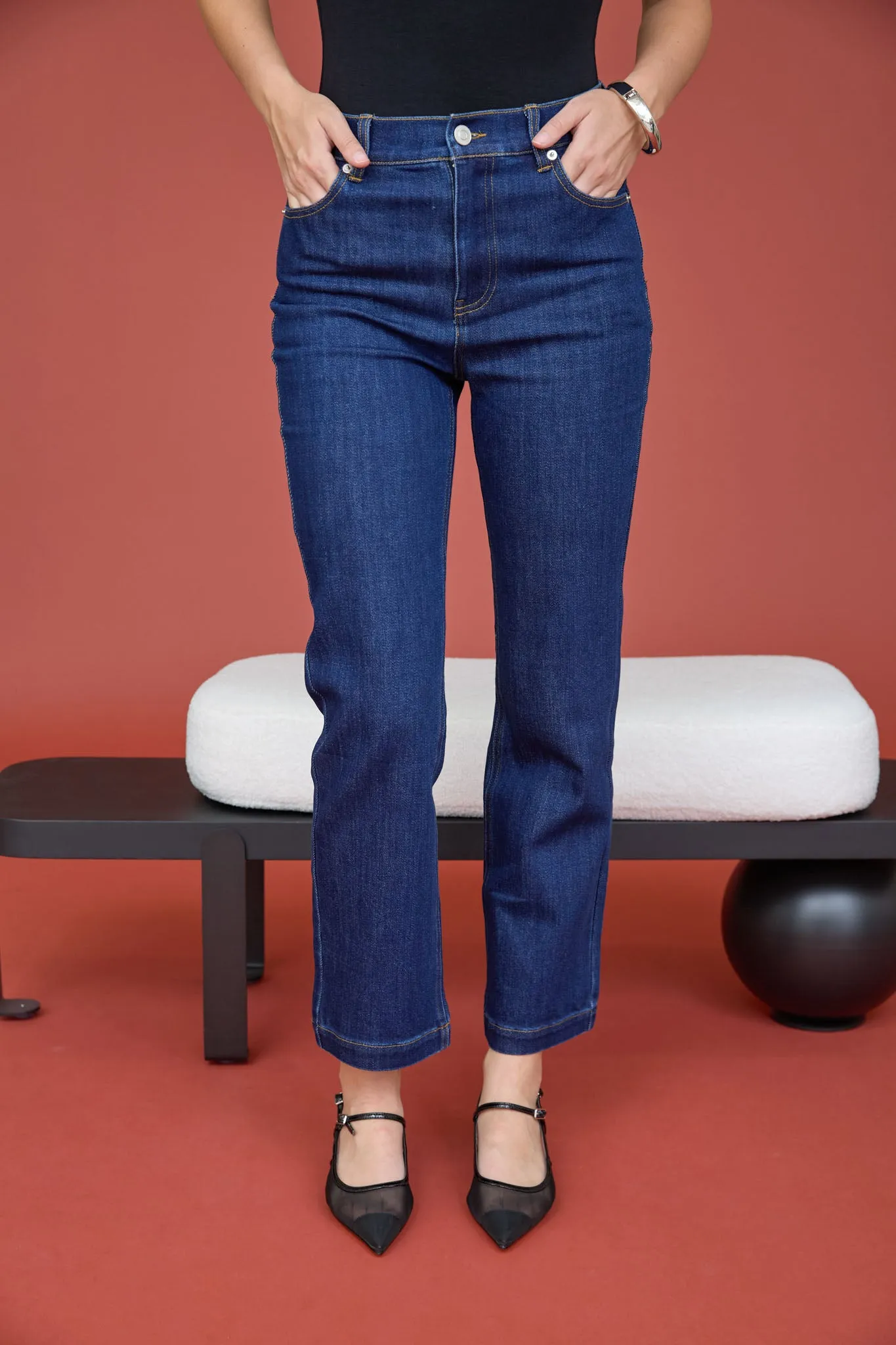HIGH RISE STRAIGHT LEG DENIM JEANS sold by Blu Pepper product image thumbnail 4