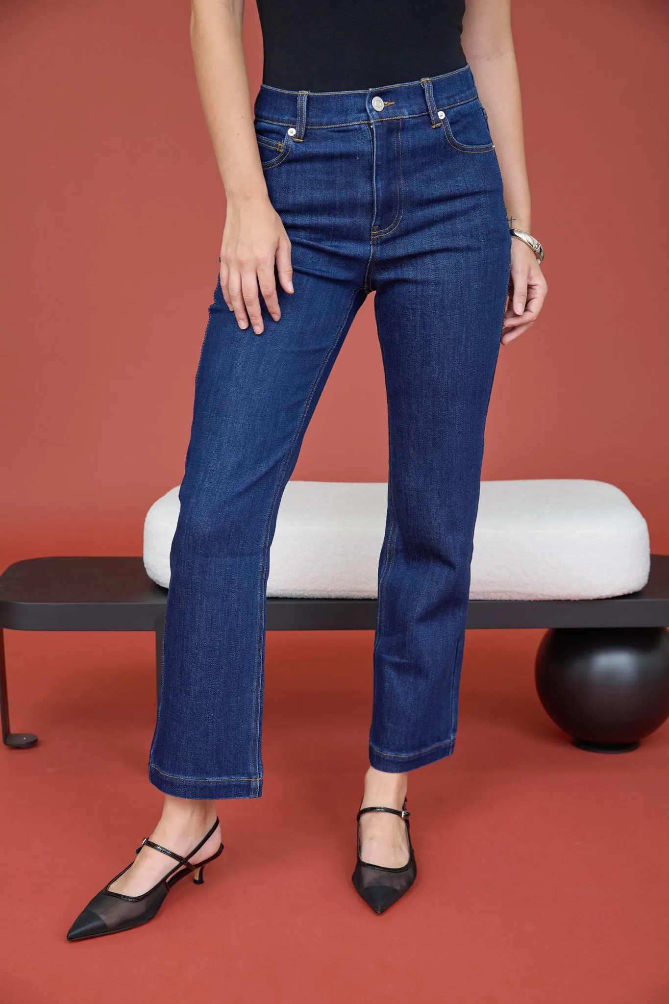 HIGH RISE STRAIGHT LEG DENIM JEANS sold by Blu Pepper